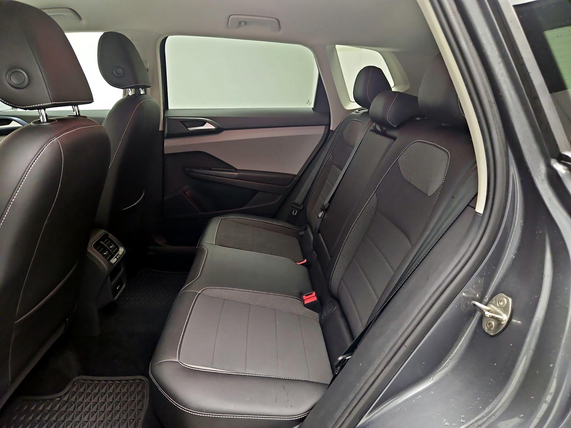 Thumbnail: 2022 Volkswagen Taos - 19