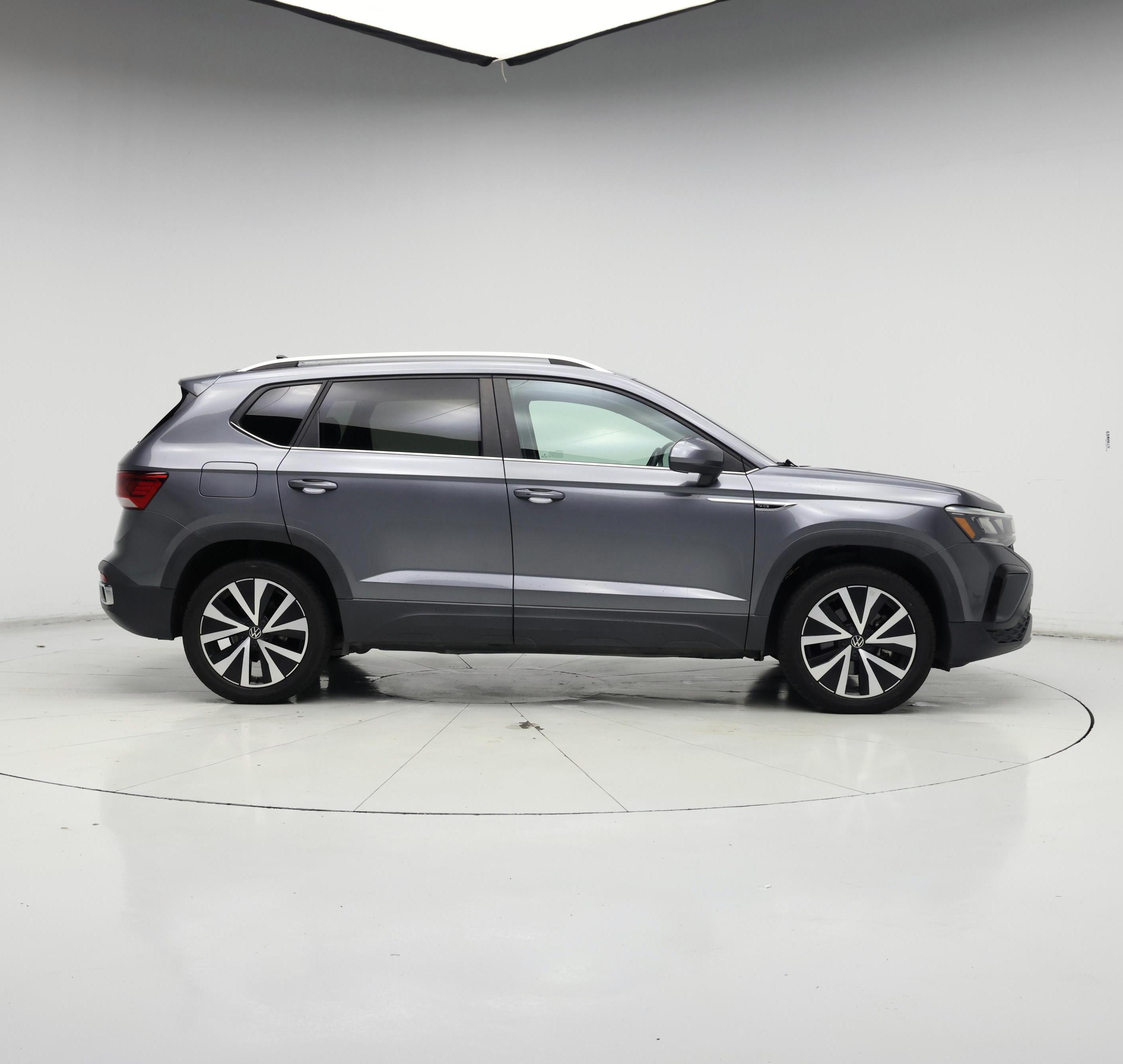 Thumbnail: 2022 Volkswagen Taos - 7