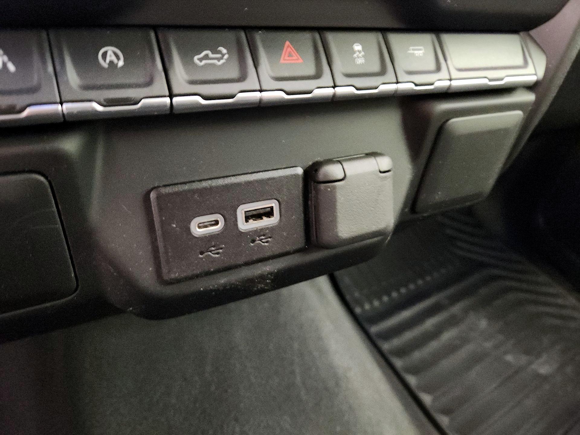 Thumbnail: 2022 GMC Sierra 1500 - 18