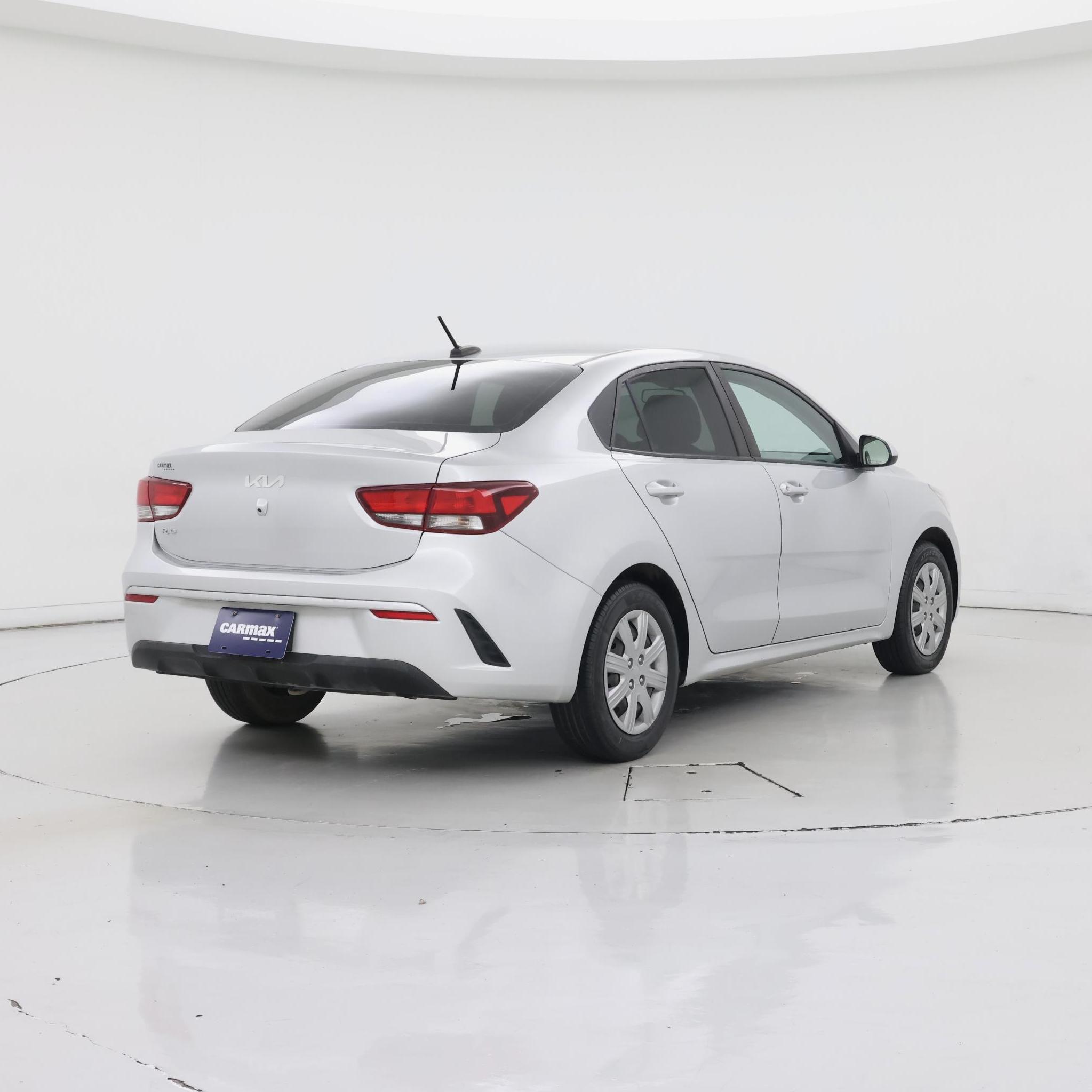 Thumbnail: 2022 Kia Rio - 8