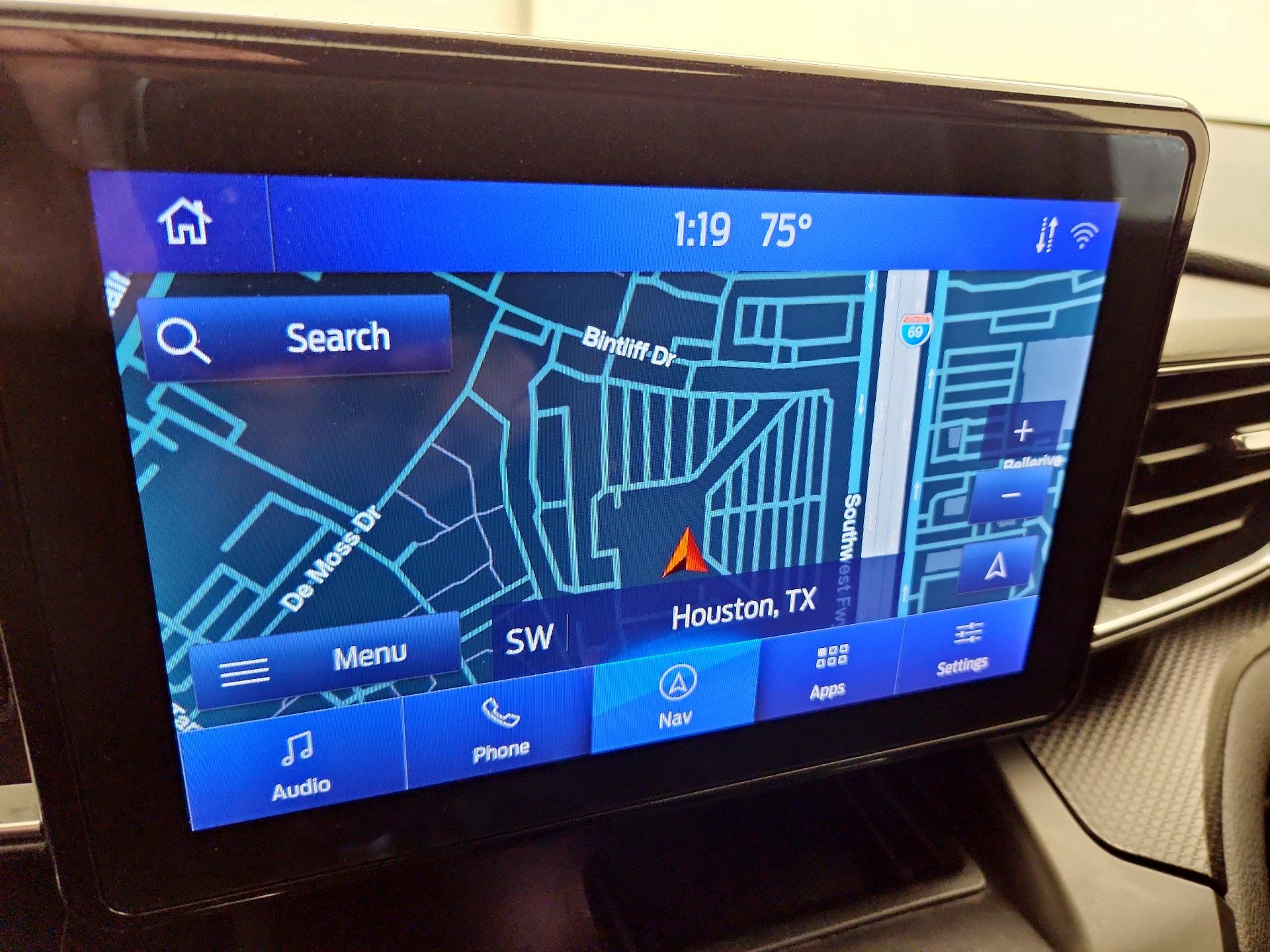 Thumbnail: 2020 Ford Explorer - 14