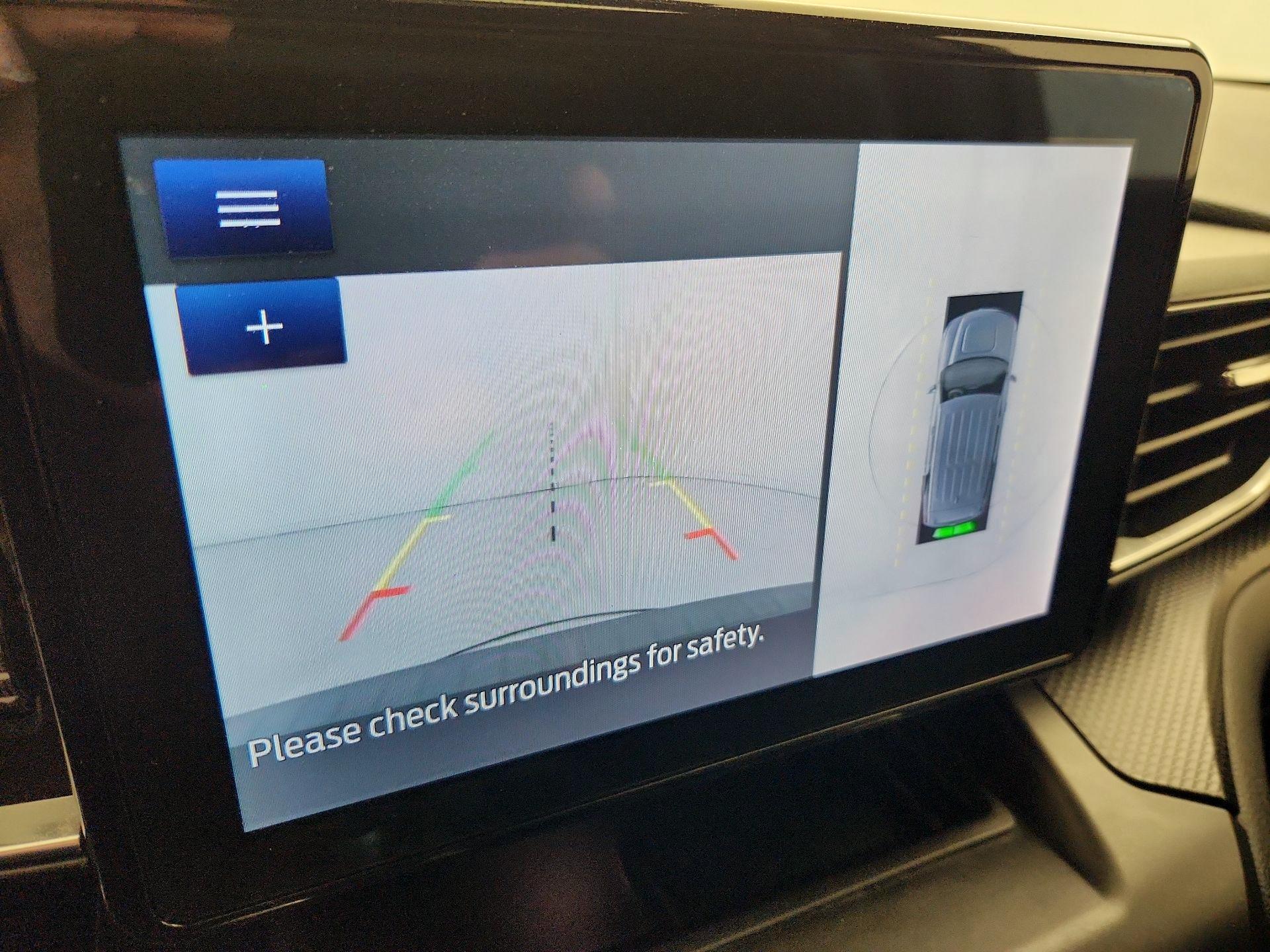 Thumbnail: 2020 Ford Explorer - 15