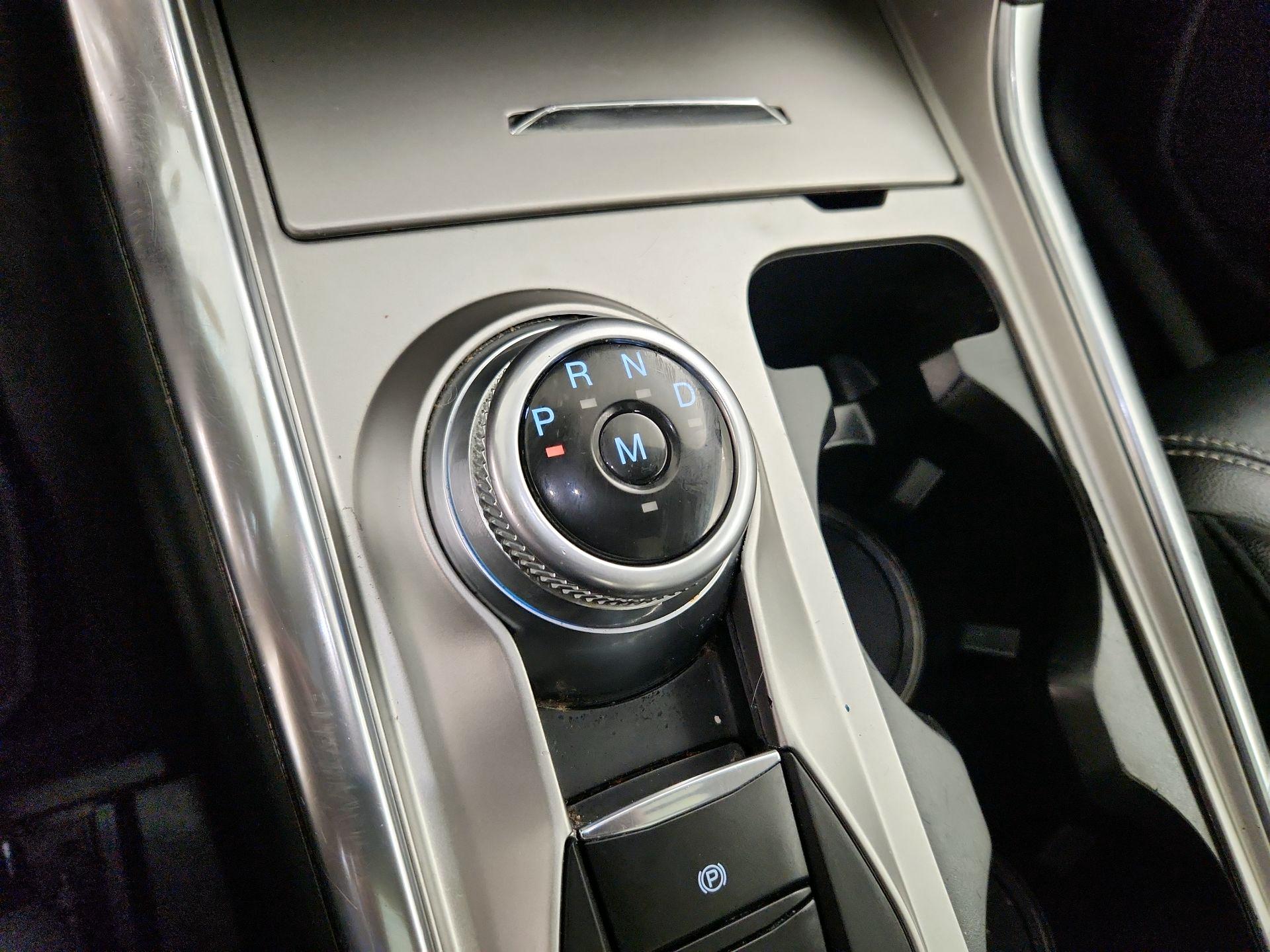 Thumbnail: 2020 Ford Explorer - 18