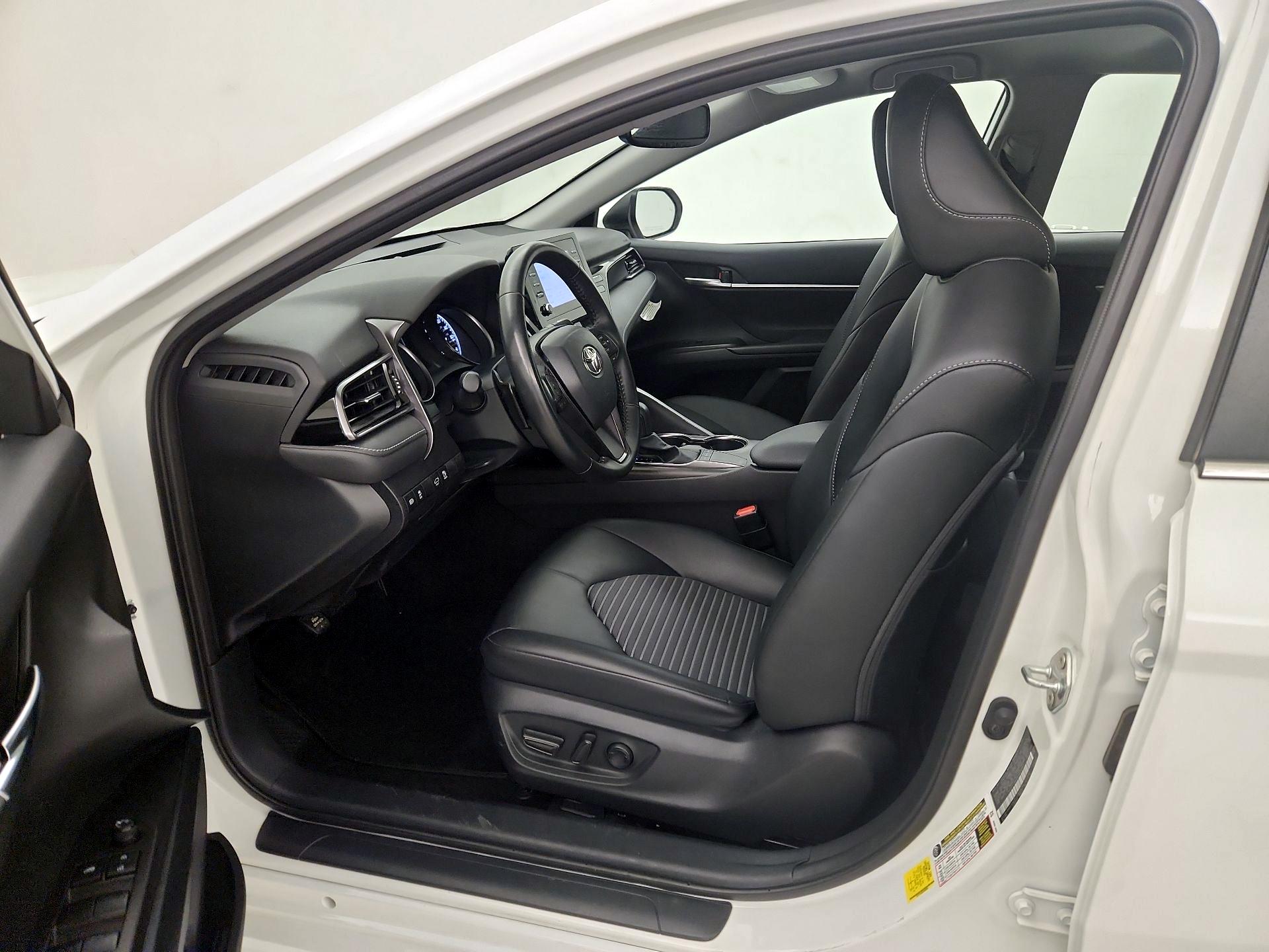 Thumbnail: 2023 Toyota Camry - 11