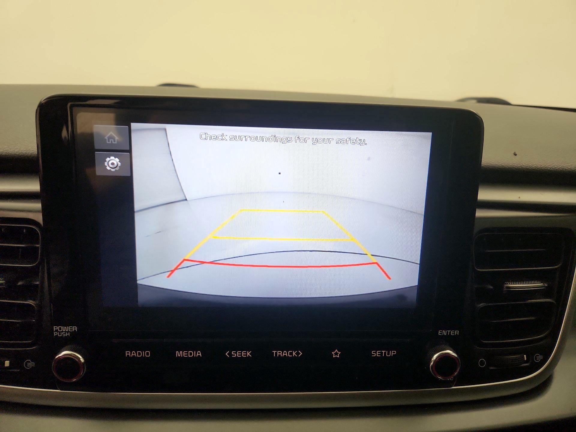 Thumbnail: 2022 Kia Rio - 14