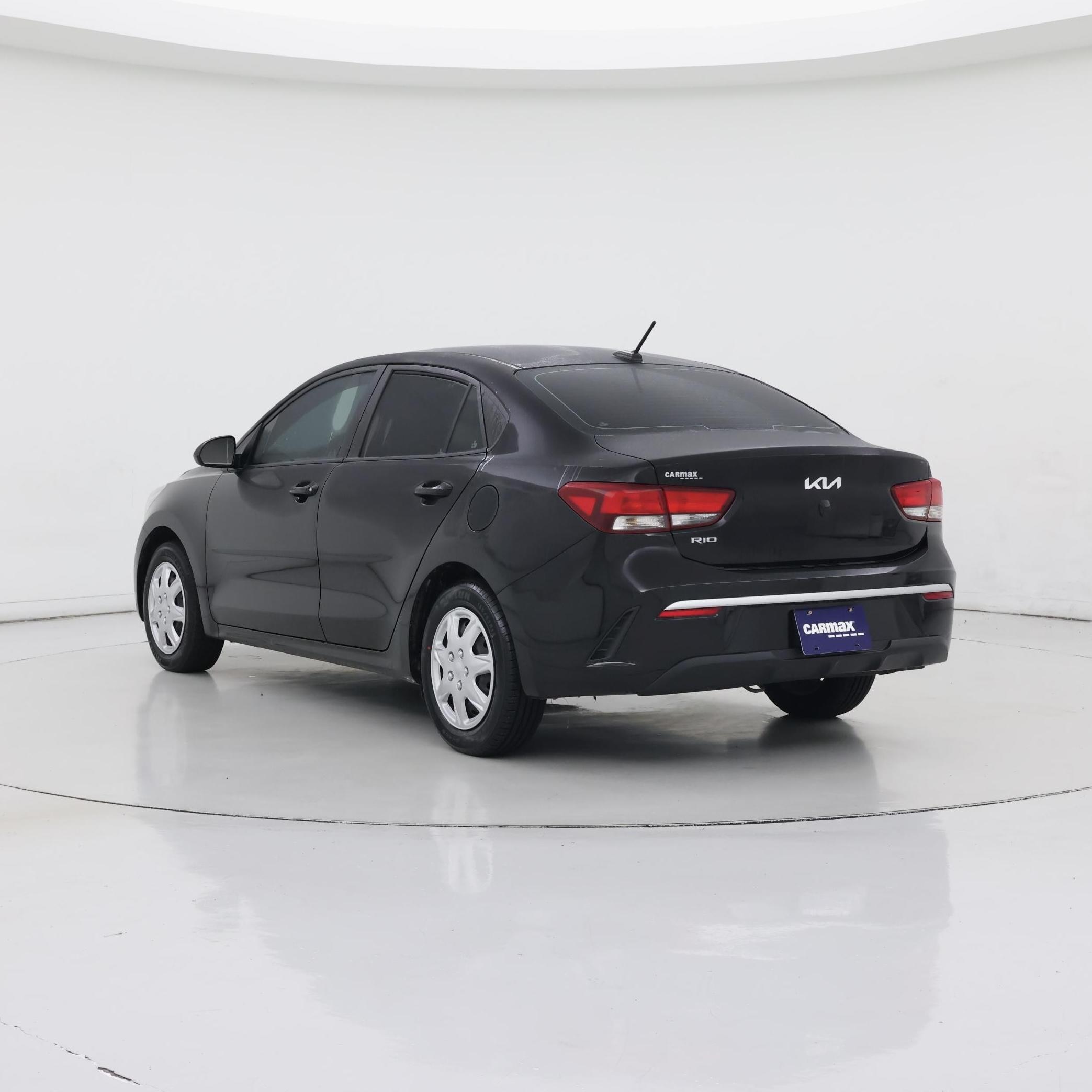 Thumbnail: 2022 Kia Rio - 2