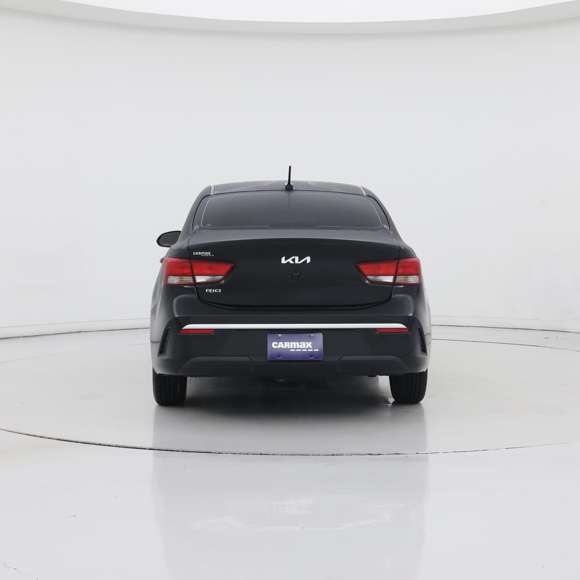 Thumbnail: 2022 Kia Rio - 6