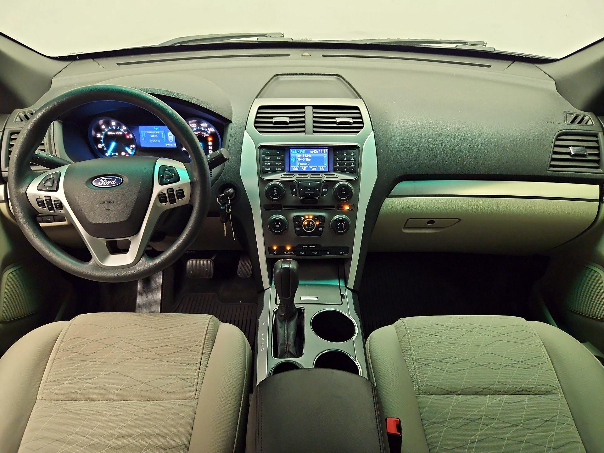 Thumbnail: 2014 Ford Explorer - 9