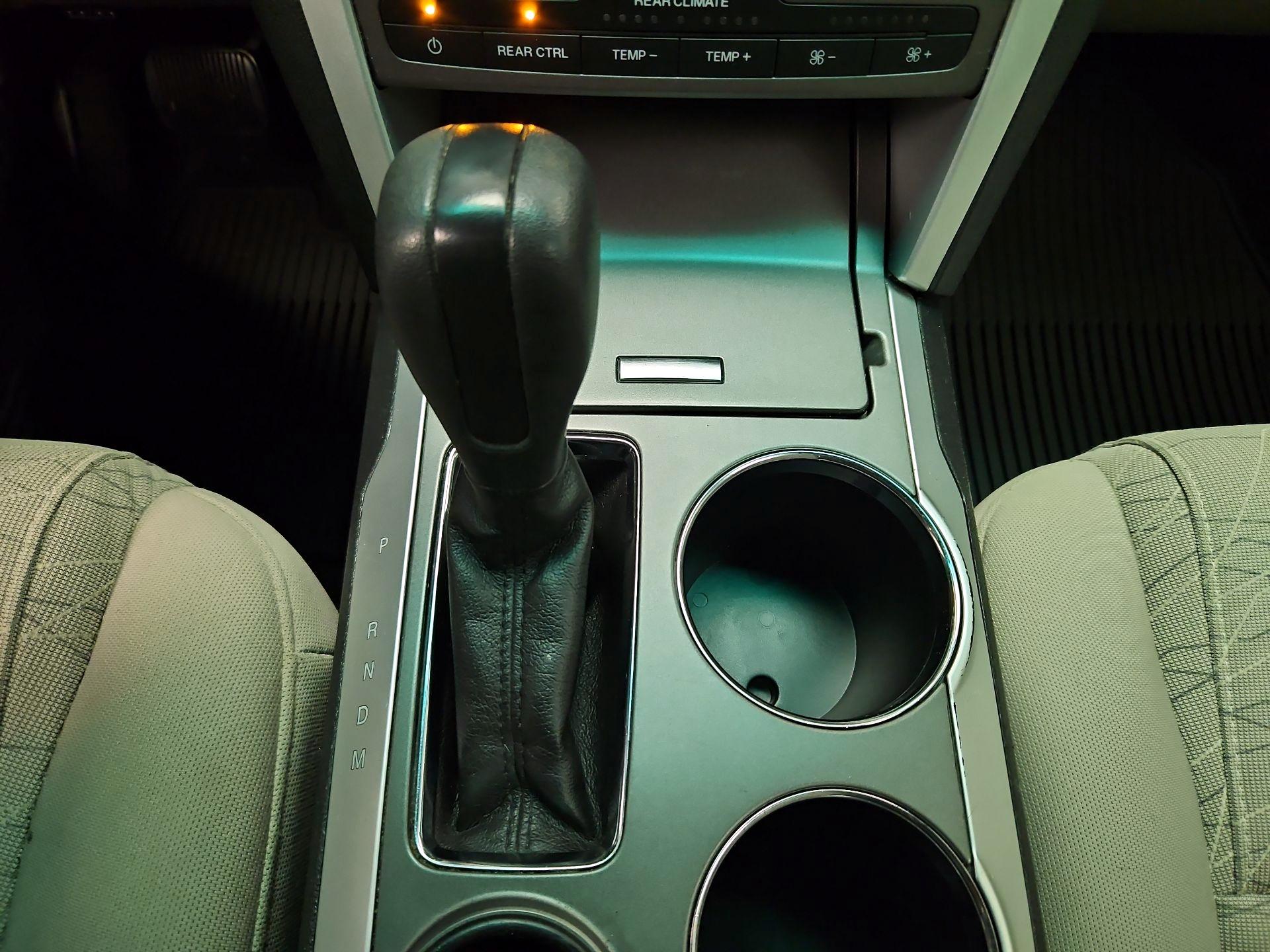 Thumbnail: 2014 Ford Explorer - 16