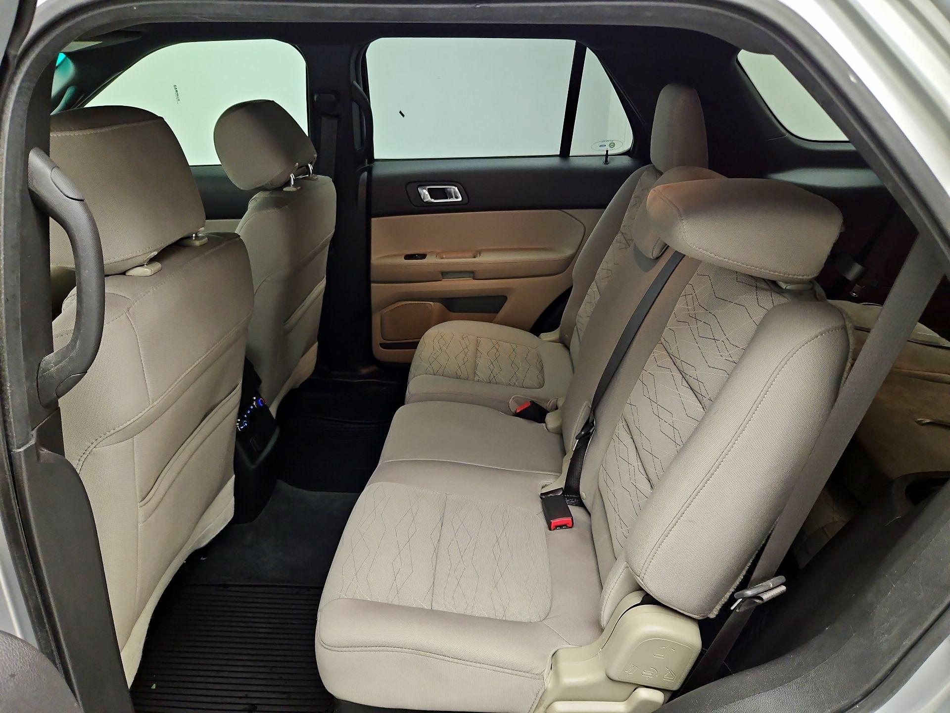 Thumbnail: 2014 Ford Explorer - 18