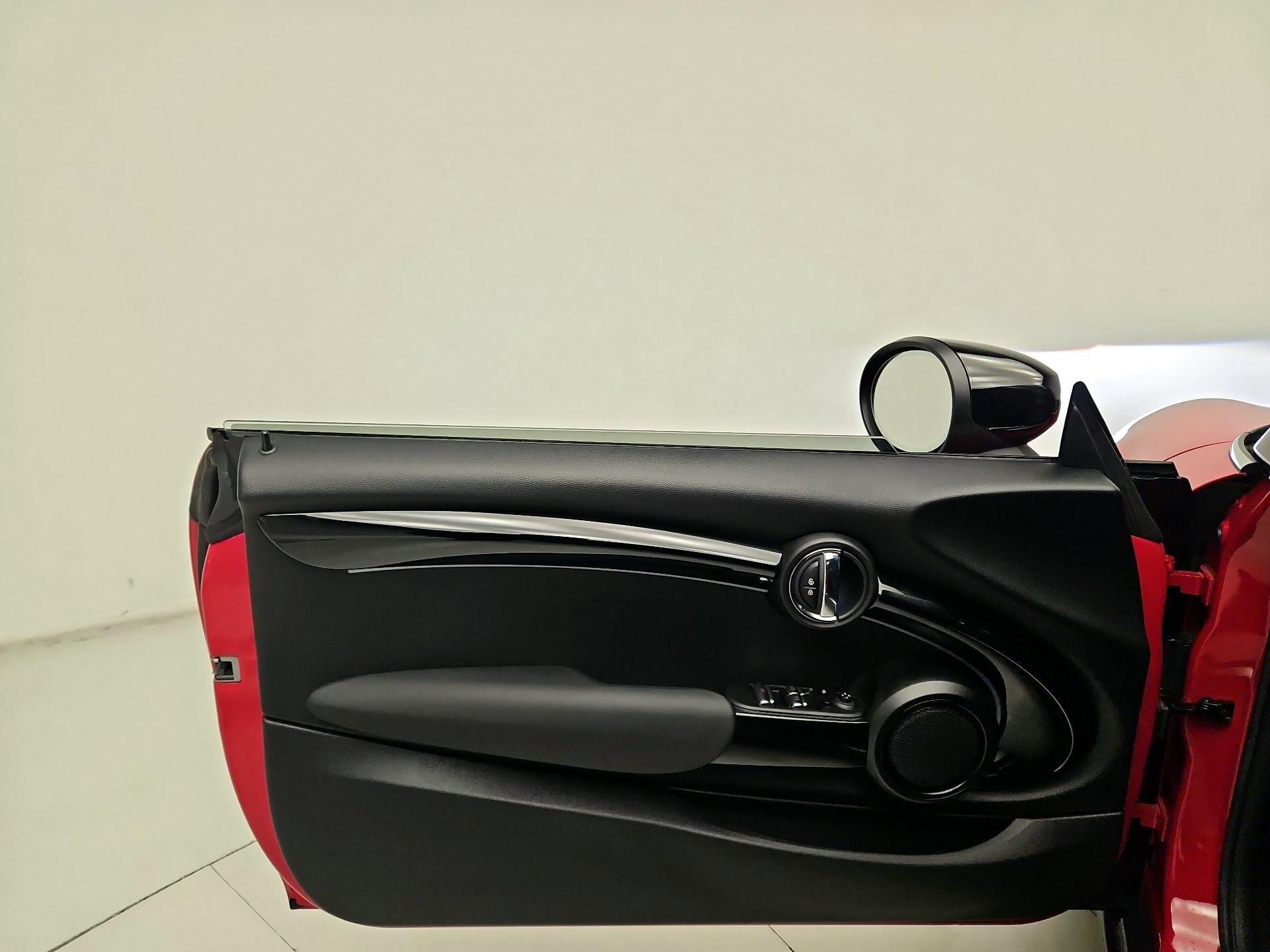 Thumbnail: 2022 MINI Cooper - 12