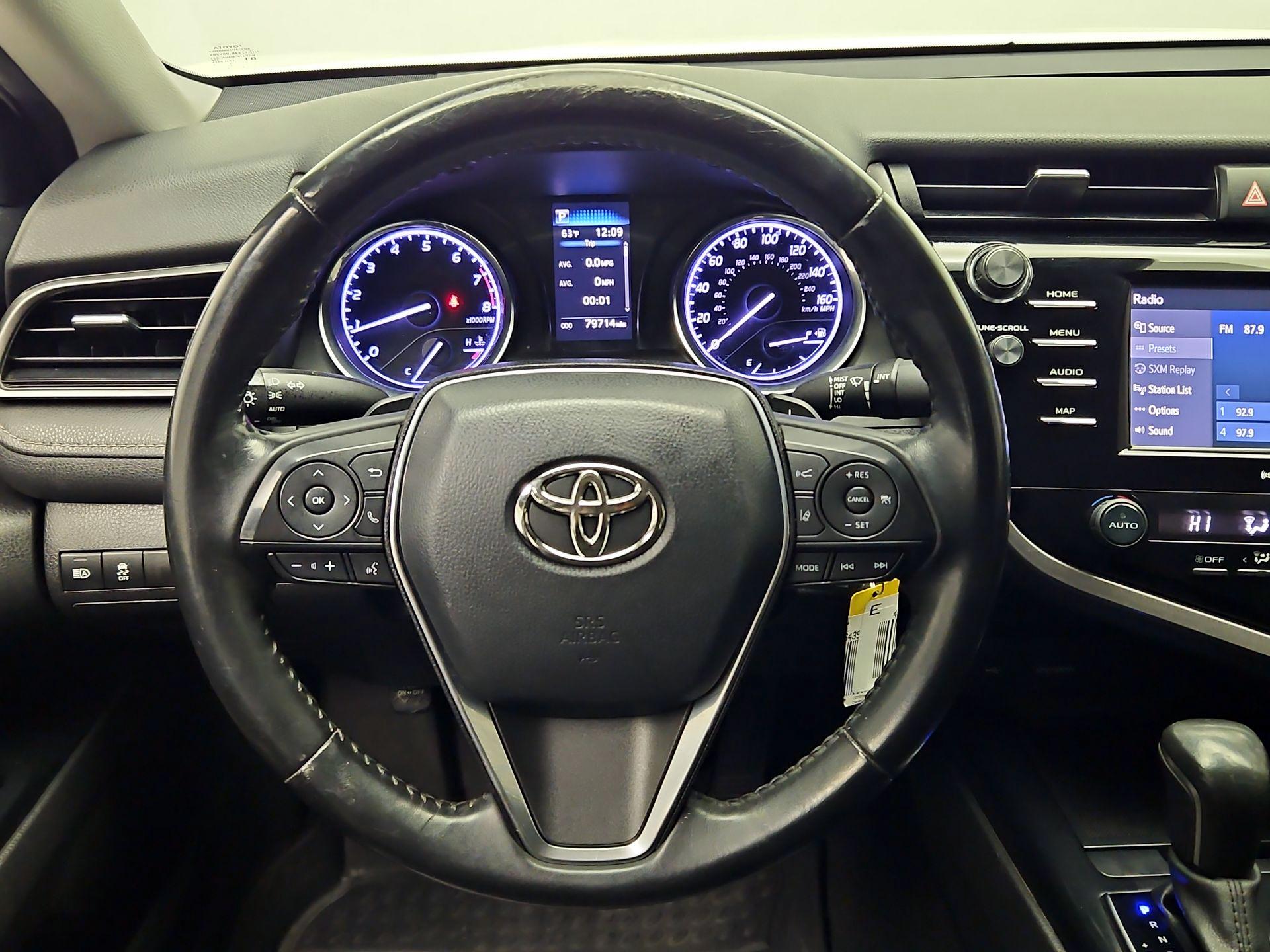 Thumbnail: 2020 Toyota Camry - 10