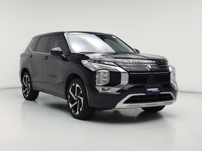 Black 2024 Mitsubishi Outlander SE