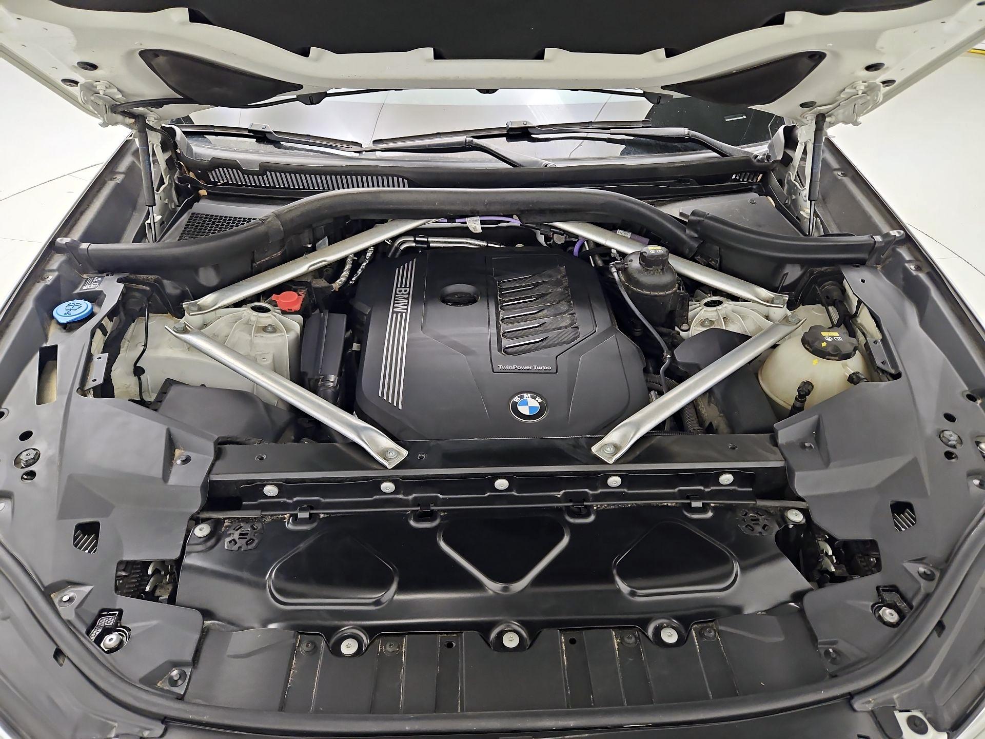 Thumbnail: 2021 BMW X5 - 20