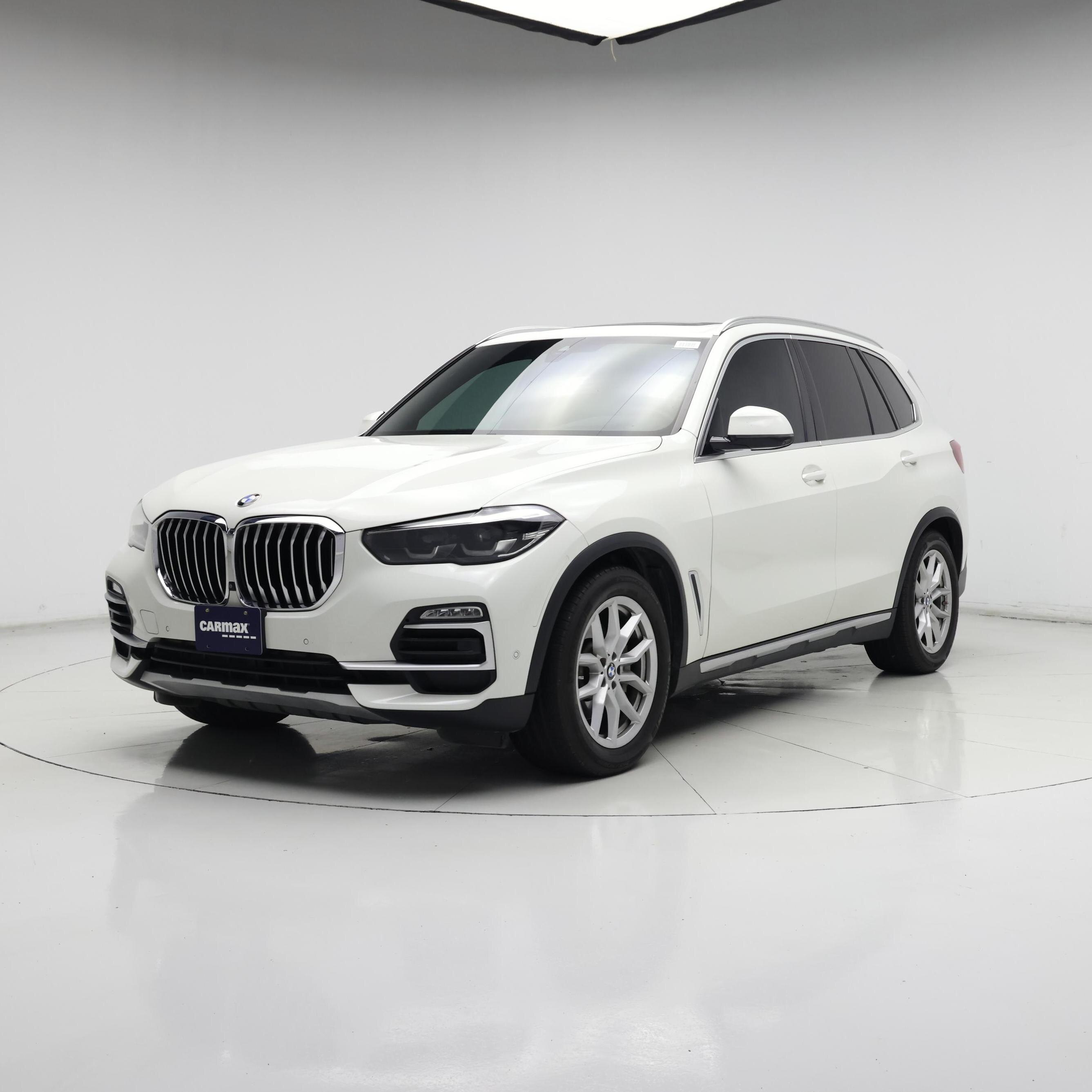 Thumbnail: 2021 BMW X5 - 4