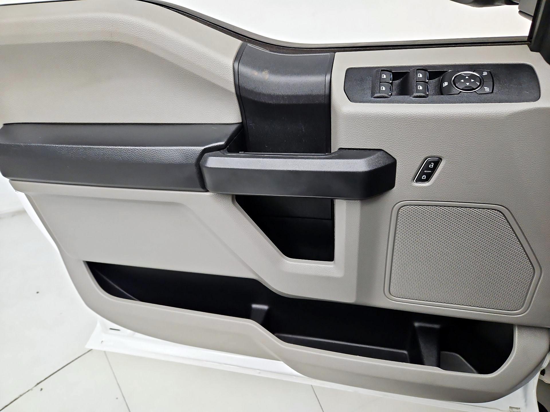 Thumbnail: 2020 Ford F-250 - 12