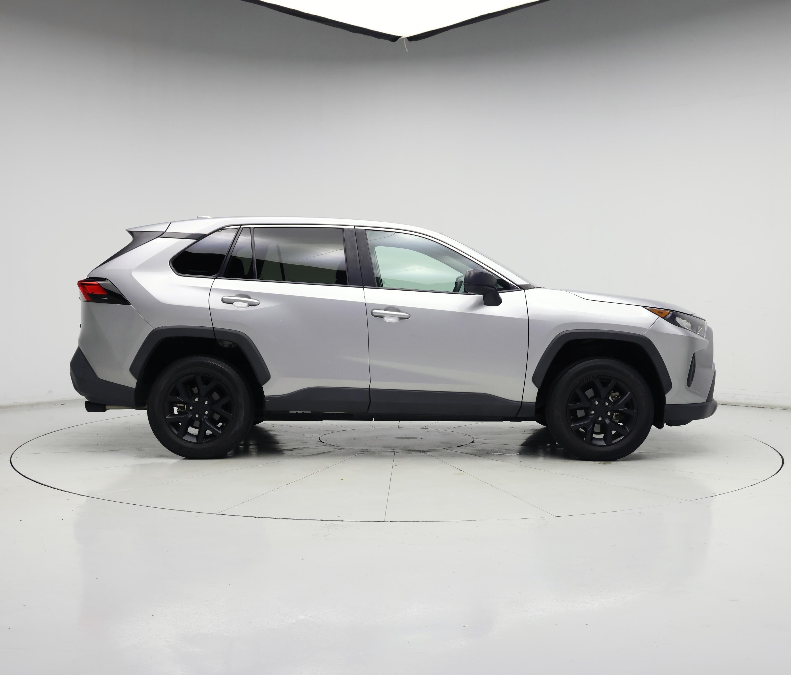 Thumbnail: 2022 Toyota RAV4 - 7