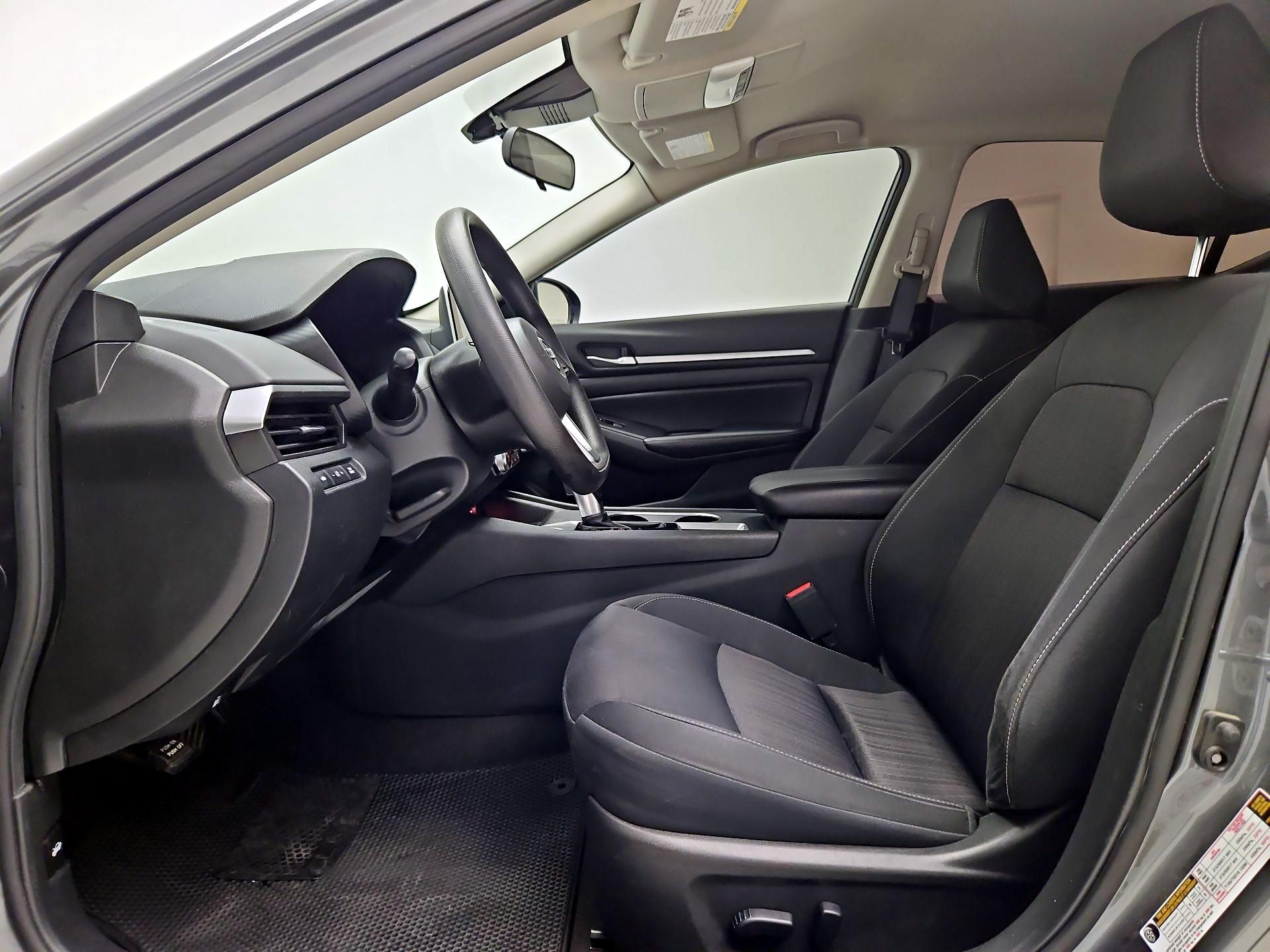 Thumbnail: 2022 Nissan Altima - 11