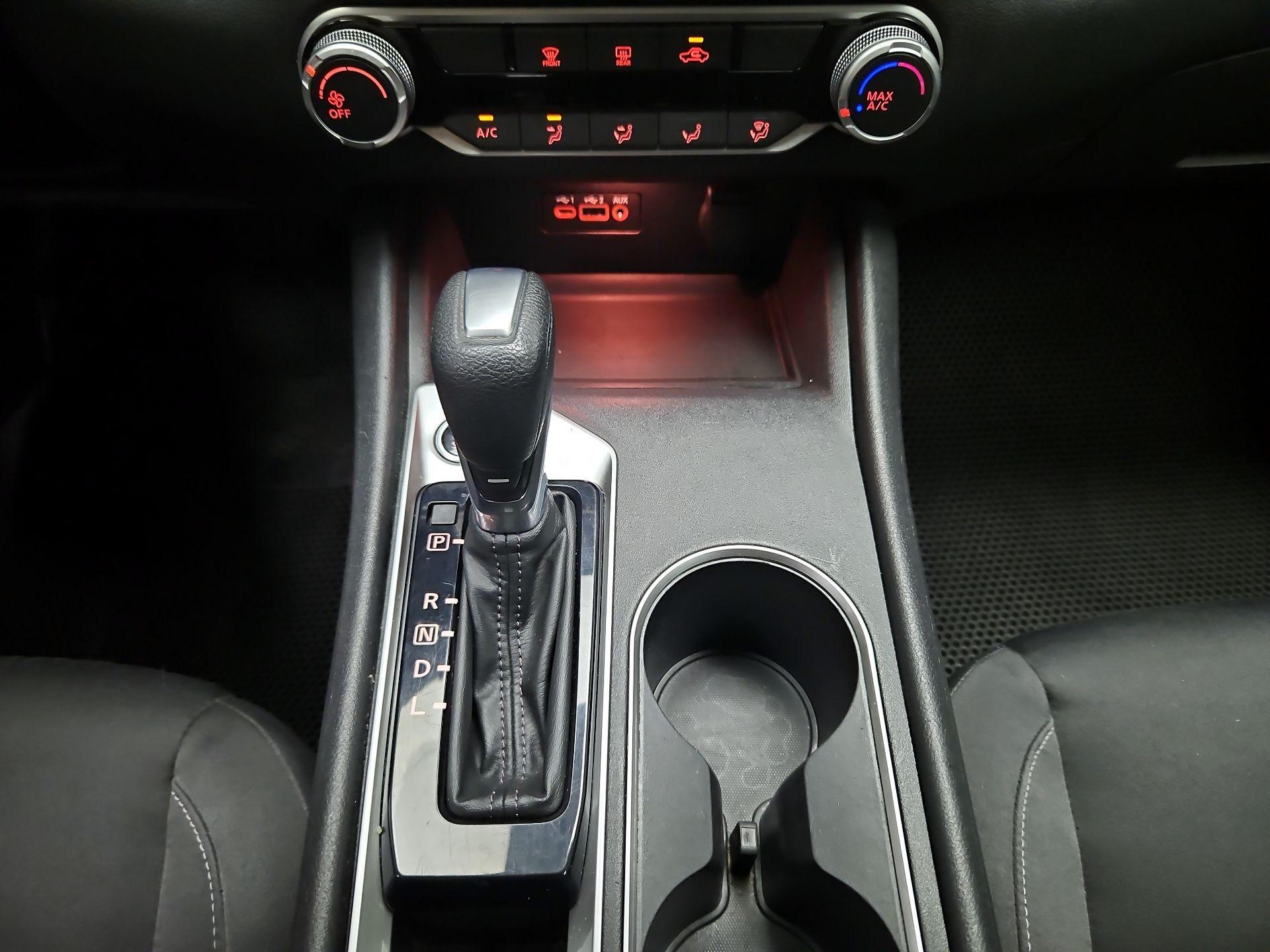 Thumbnail: 2022 Nissan Altima - 17