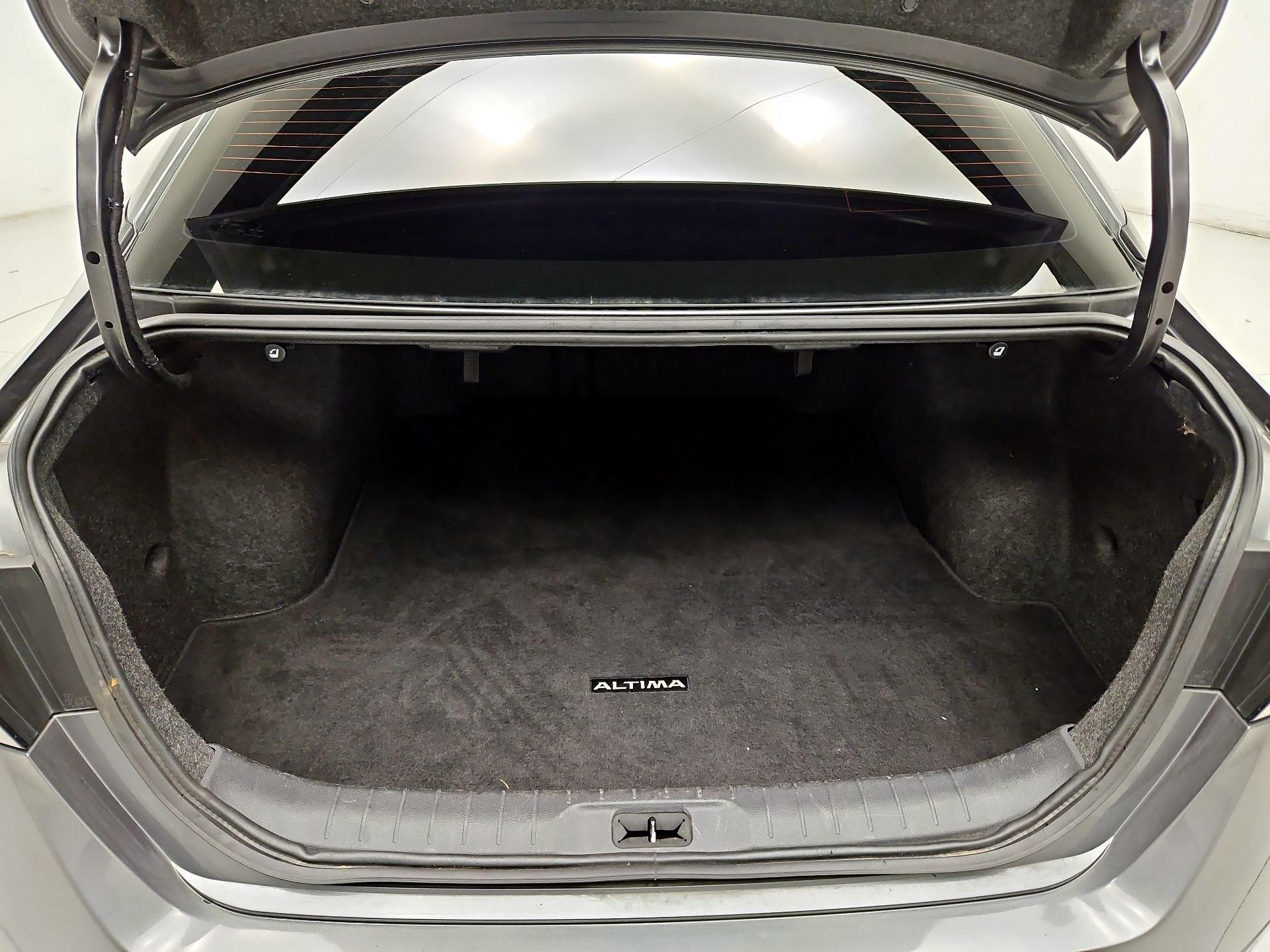 Thumbnail: 2022 Nissan Altima - 20