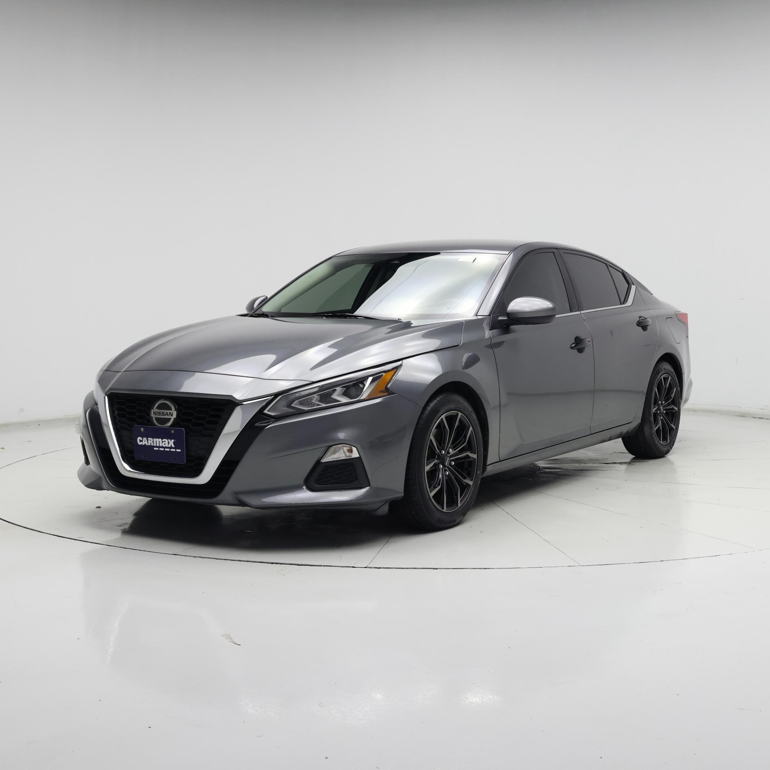 Thumbnail: 2022 Nissan Altima - 4