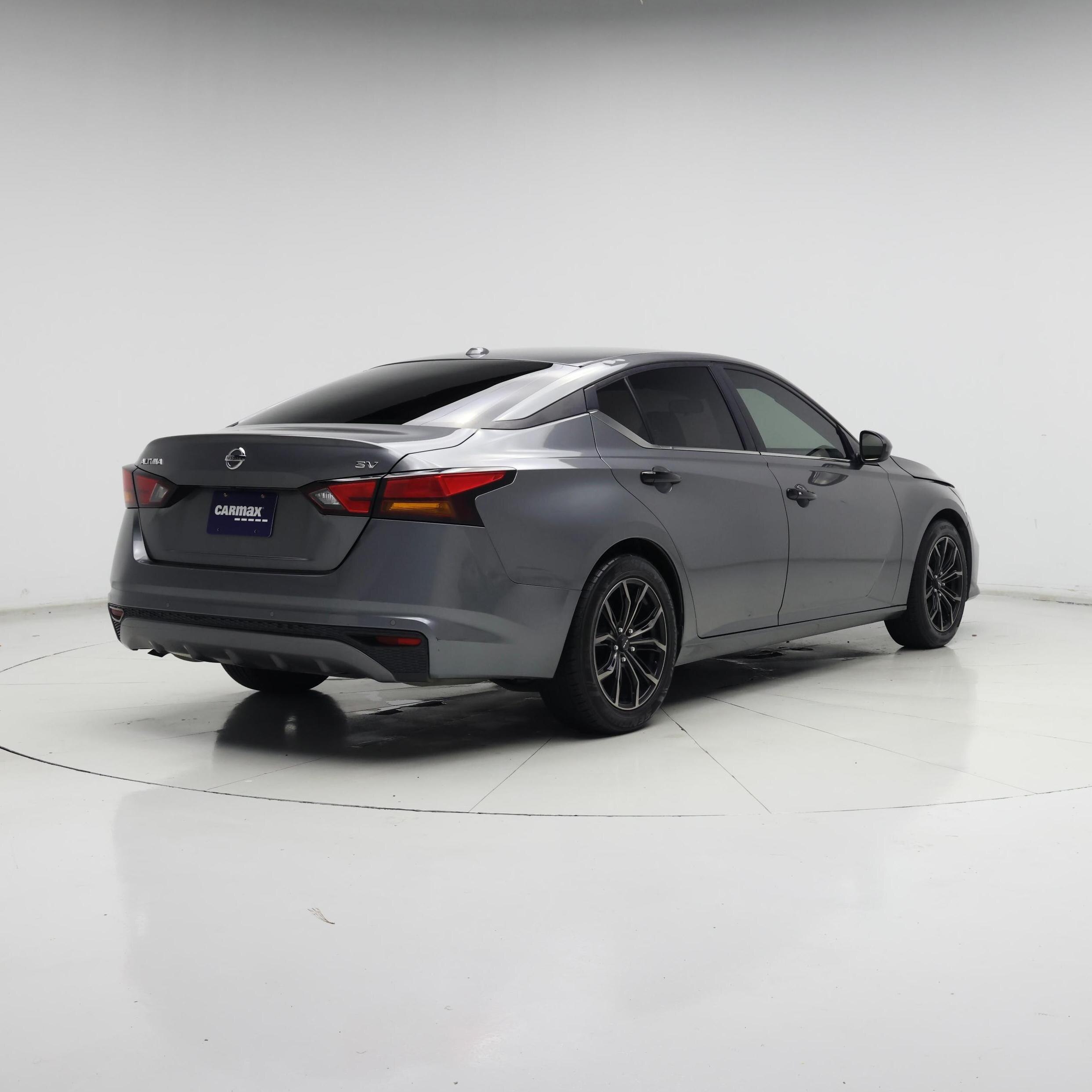 Thumbnail: 2022 Nissan Altima - 8