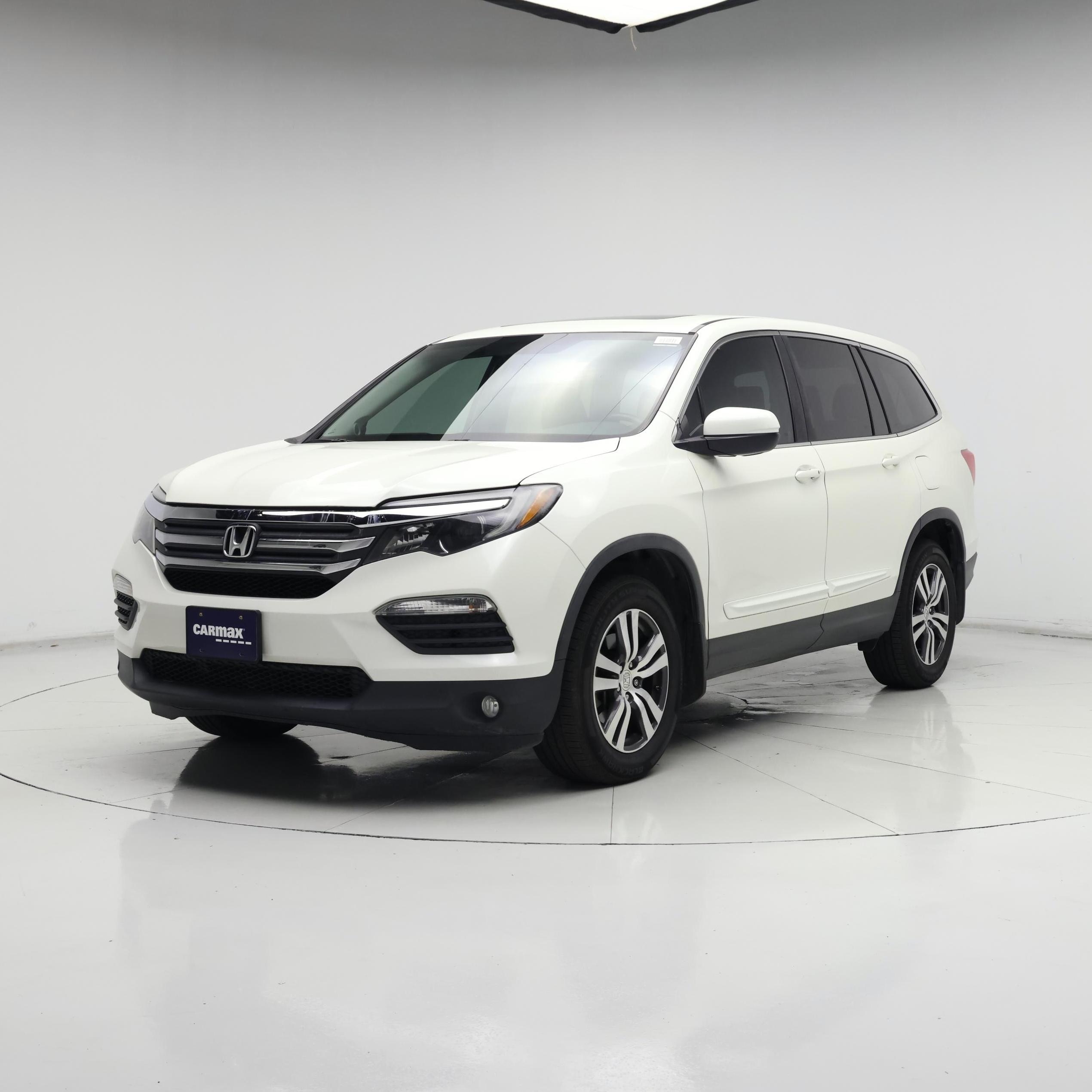 Thumbnail: 2018 Honda Pilot - 4
