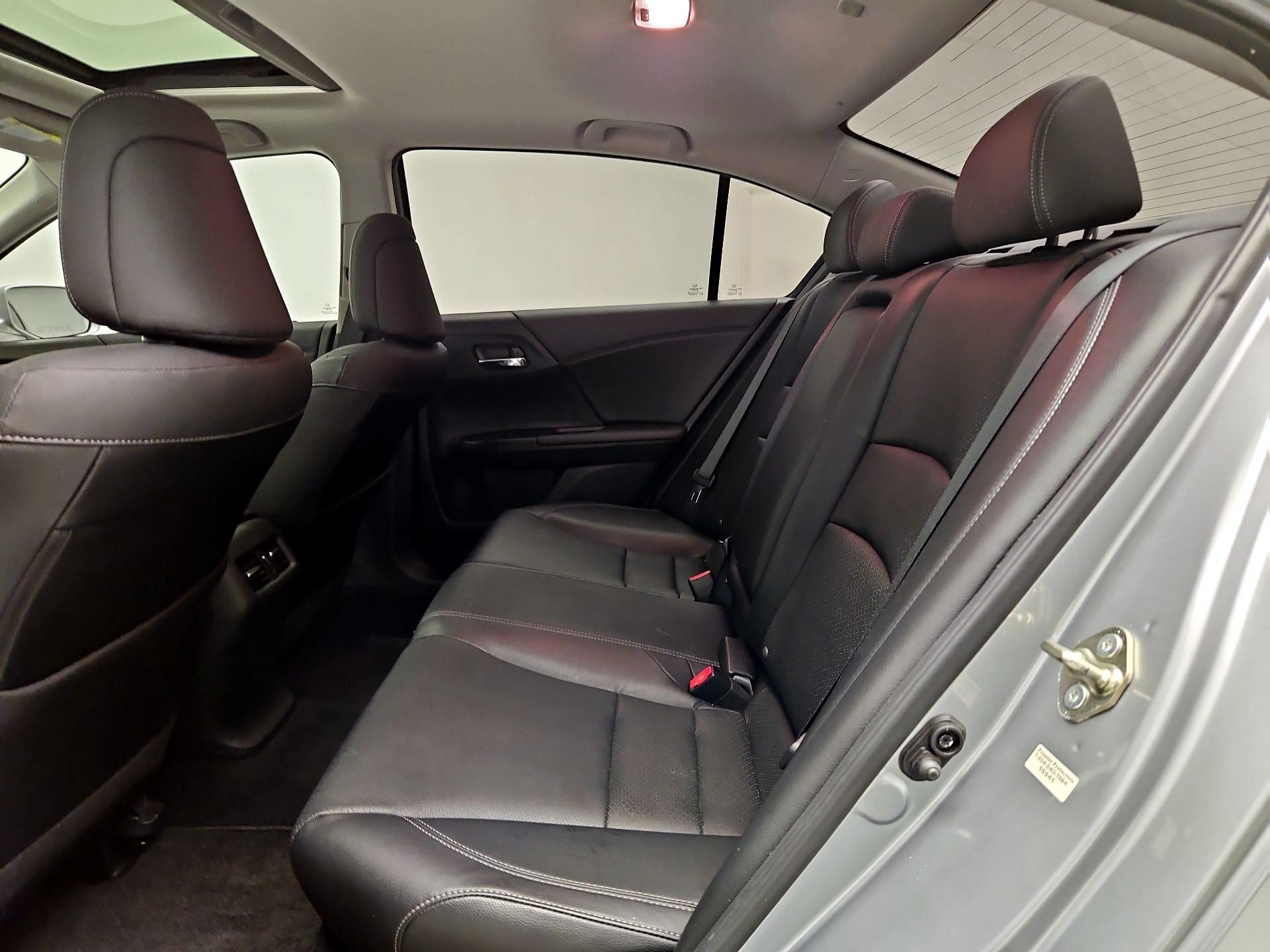 Thumbnail: 2017 Honda Accord - 20