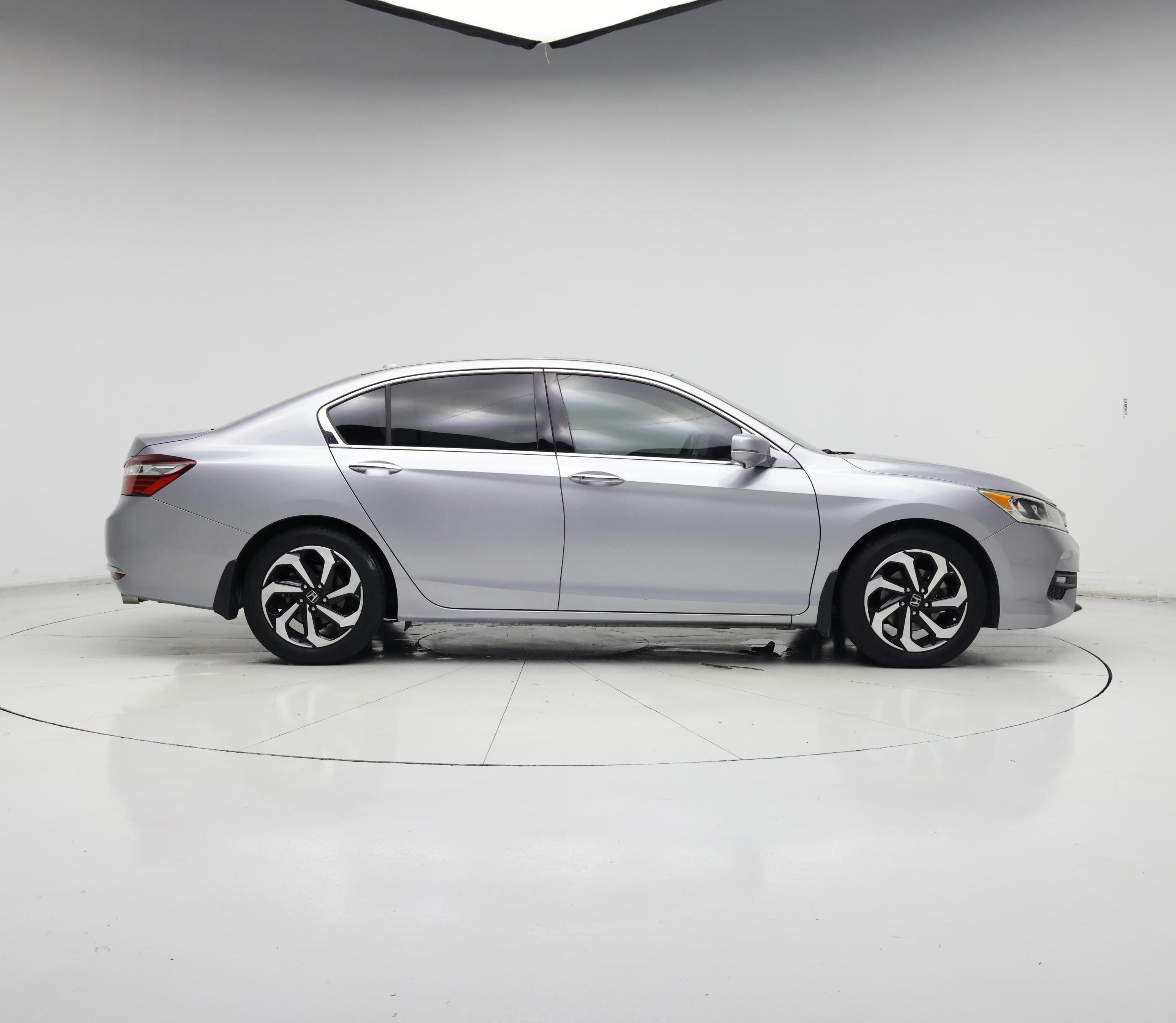 Thumbnail: 2017 Honda Accord - 7