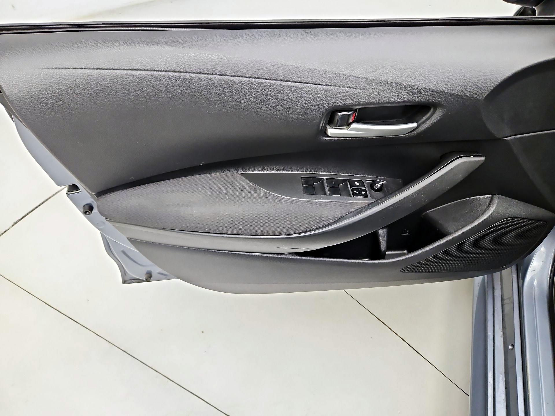 Thumbnail: 2020 Toyota Corolla - 12