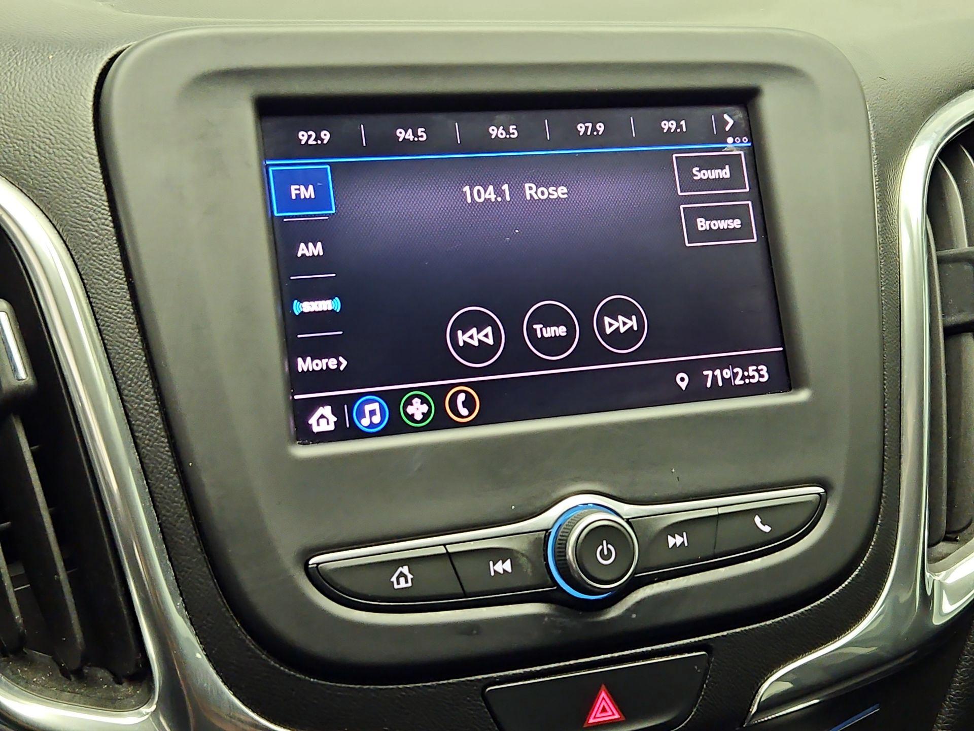 Thumbnail: 2020 Chevrolet Equinox - 15