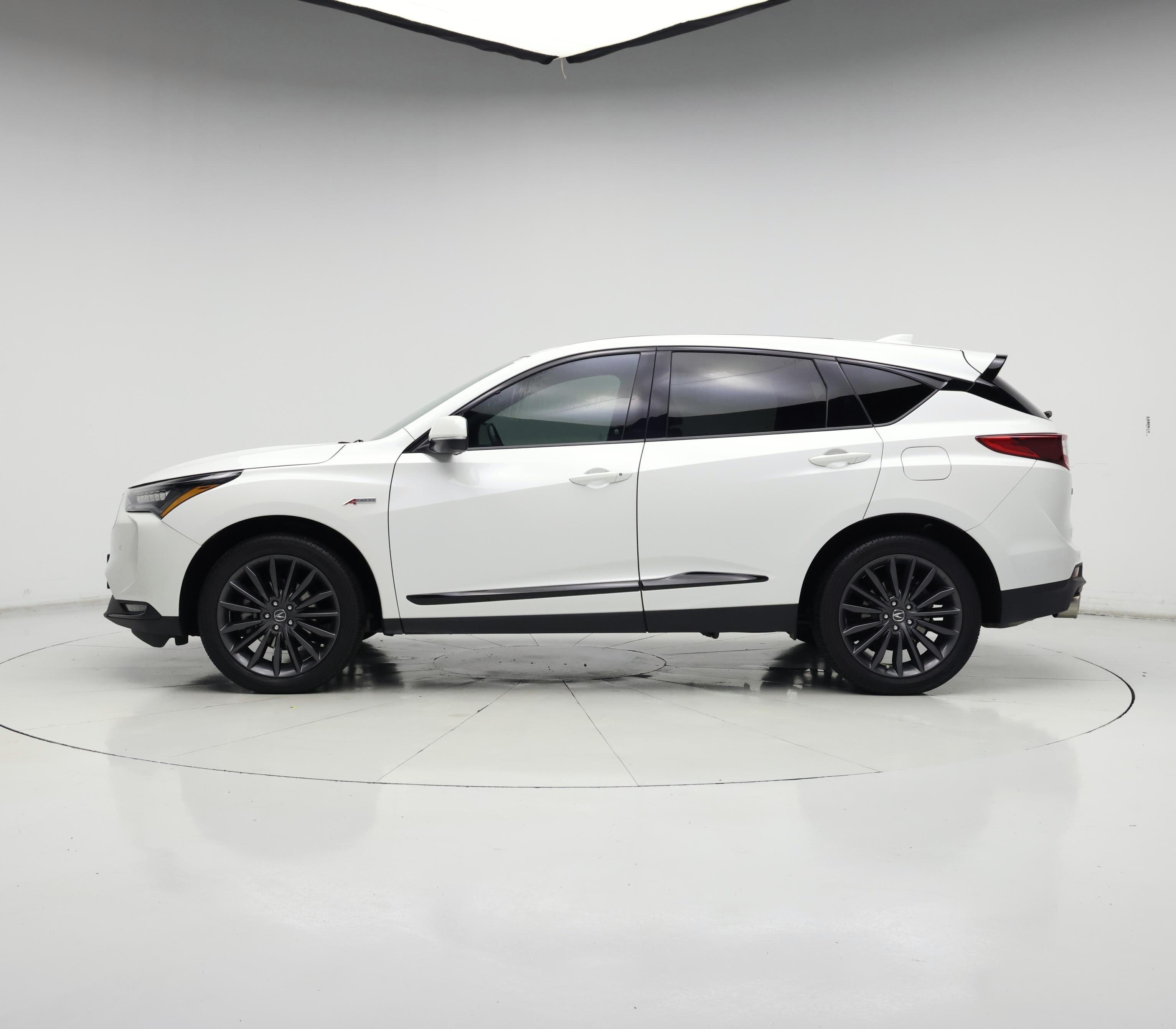 Thumbnail: 2022 Acura RDX - 3