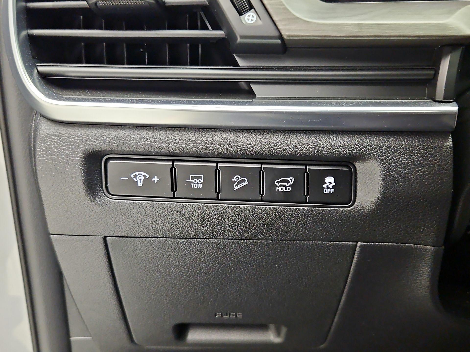 Thumbnail: 2023 Kia Telluride - 13