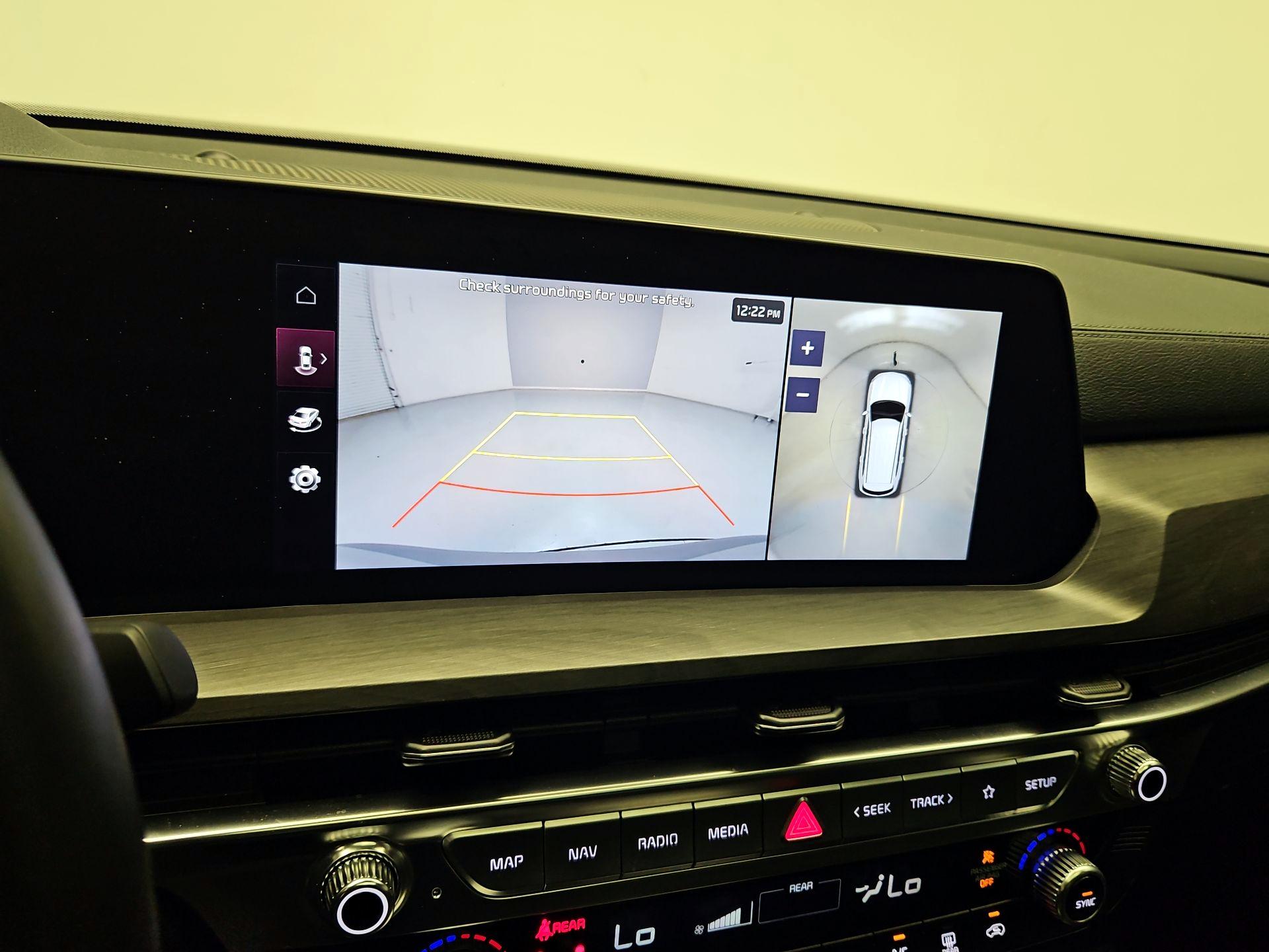 Thumbnail: 2023 Kia Telluride - 15