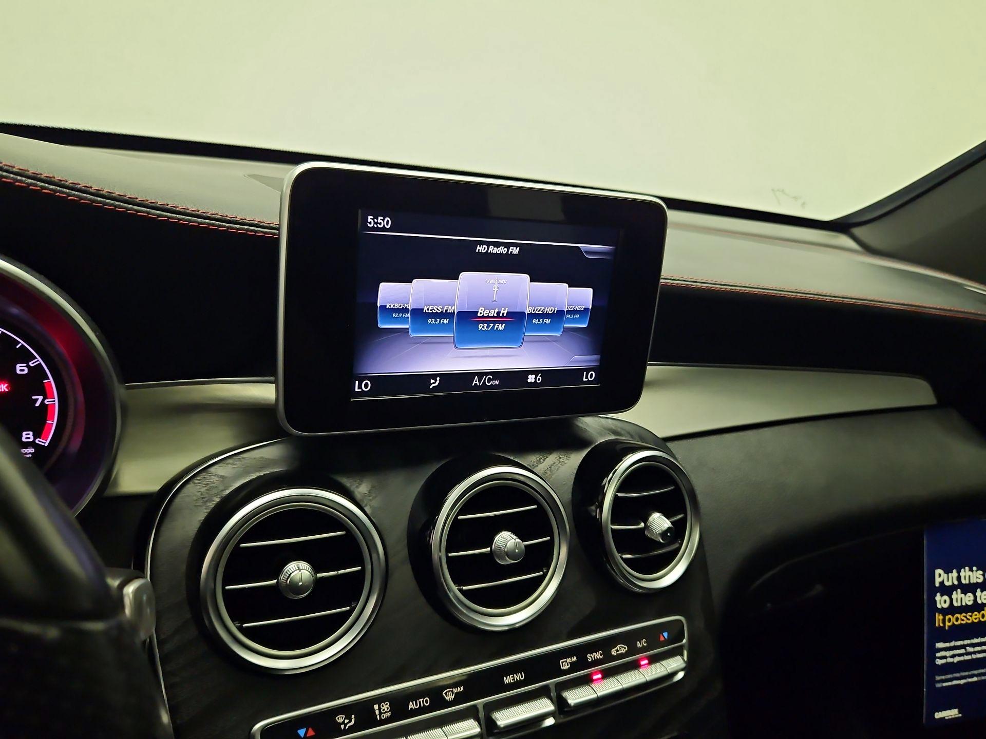 Thumbnail: 2019 Mercedes-Benz GLC - 16