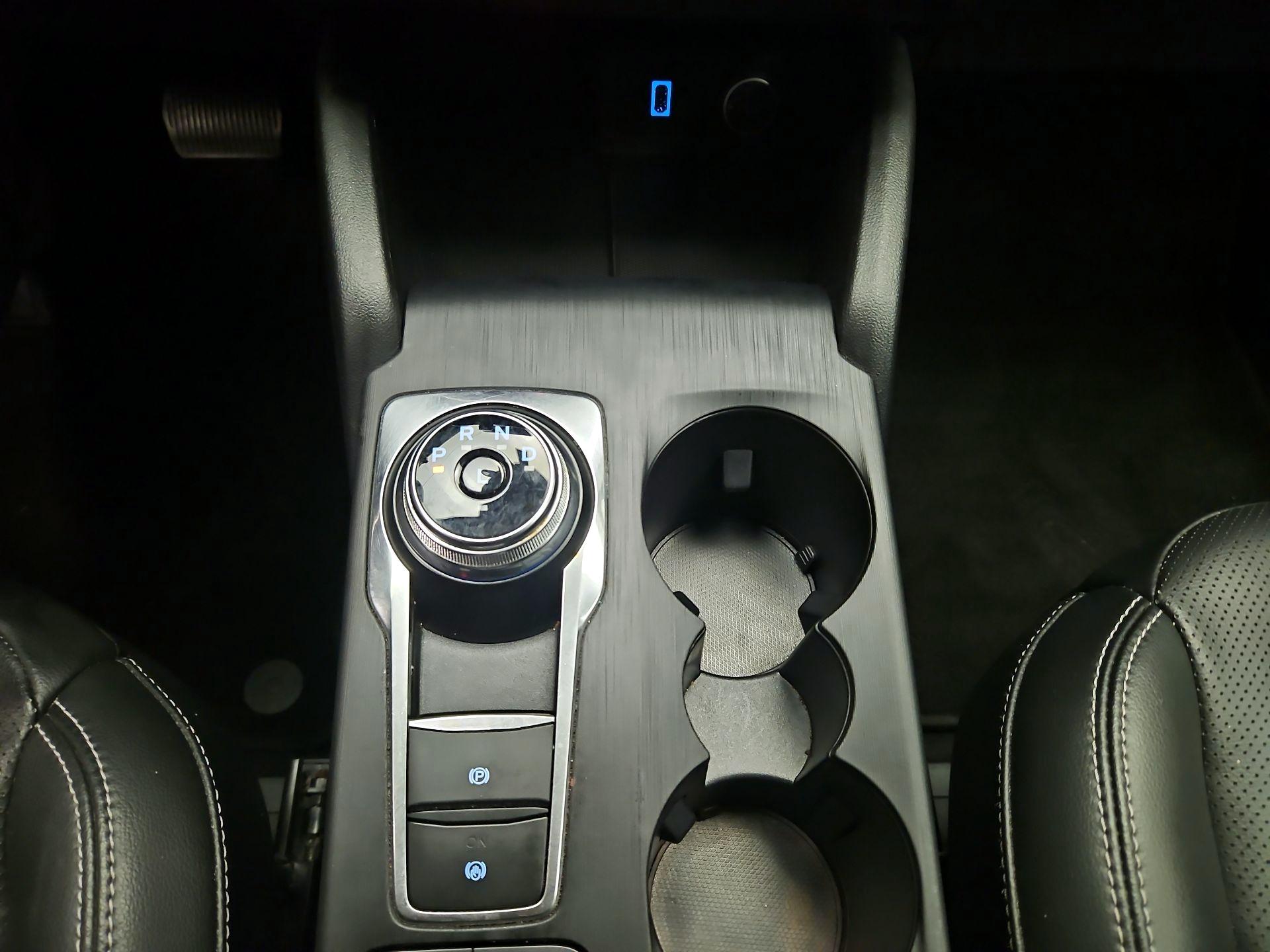 Thumbnail: 2020 Ford Escape - 17