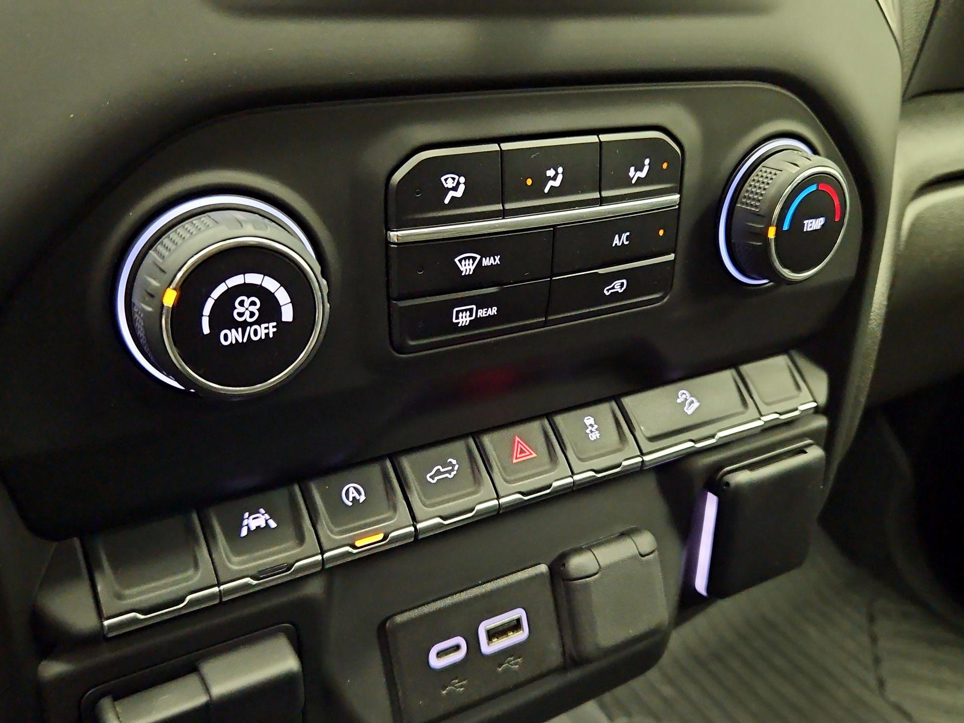 Thumbnail: 2023 Chevrolet Silverado 1500 - 16