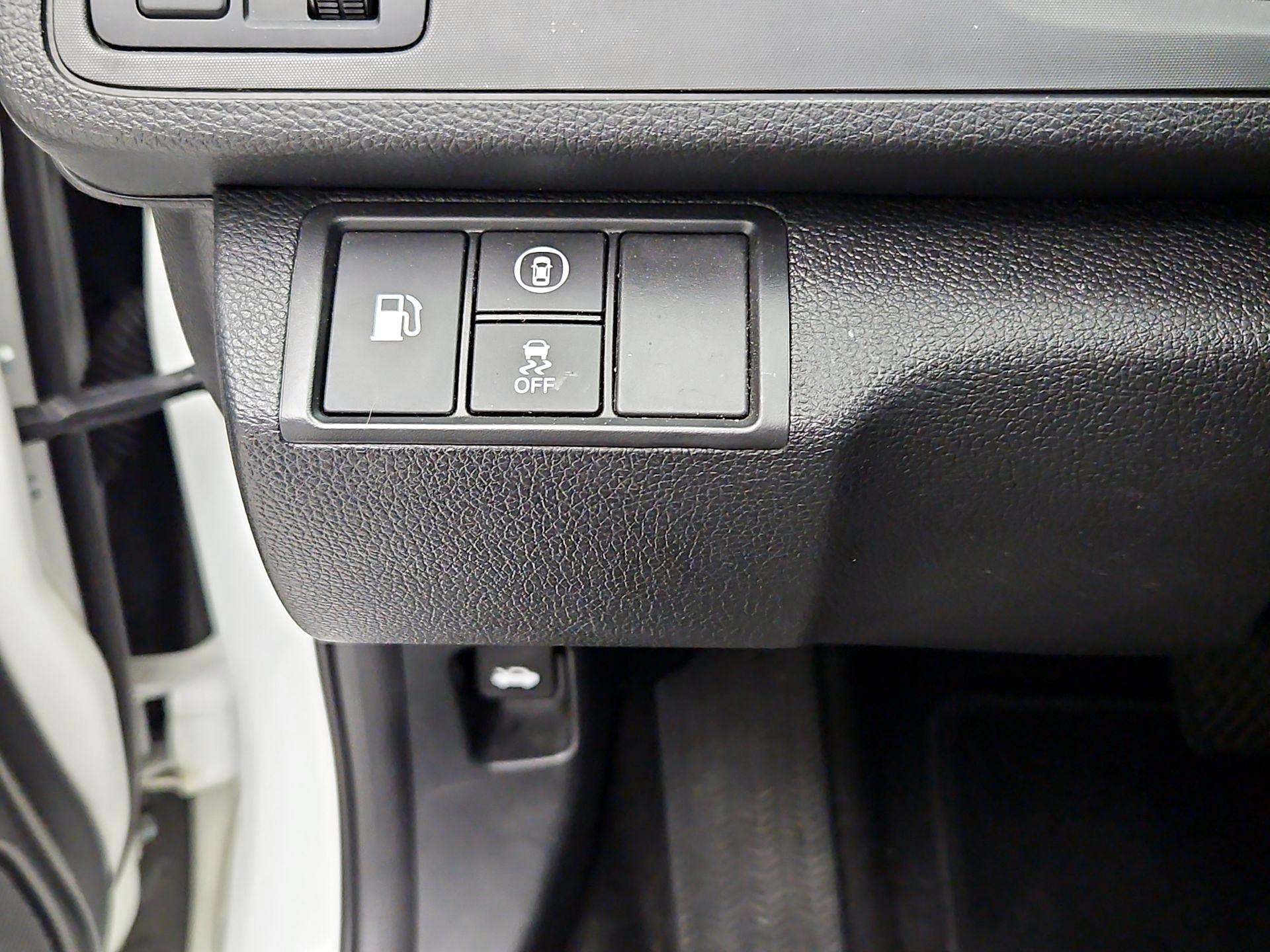 Thumbnail: 2021 Honda Insight - 13