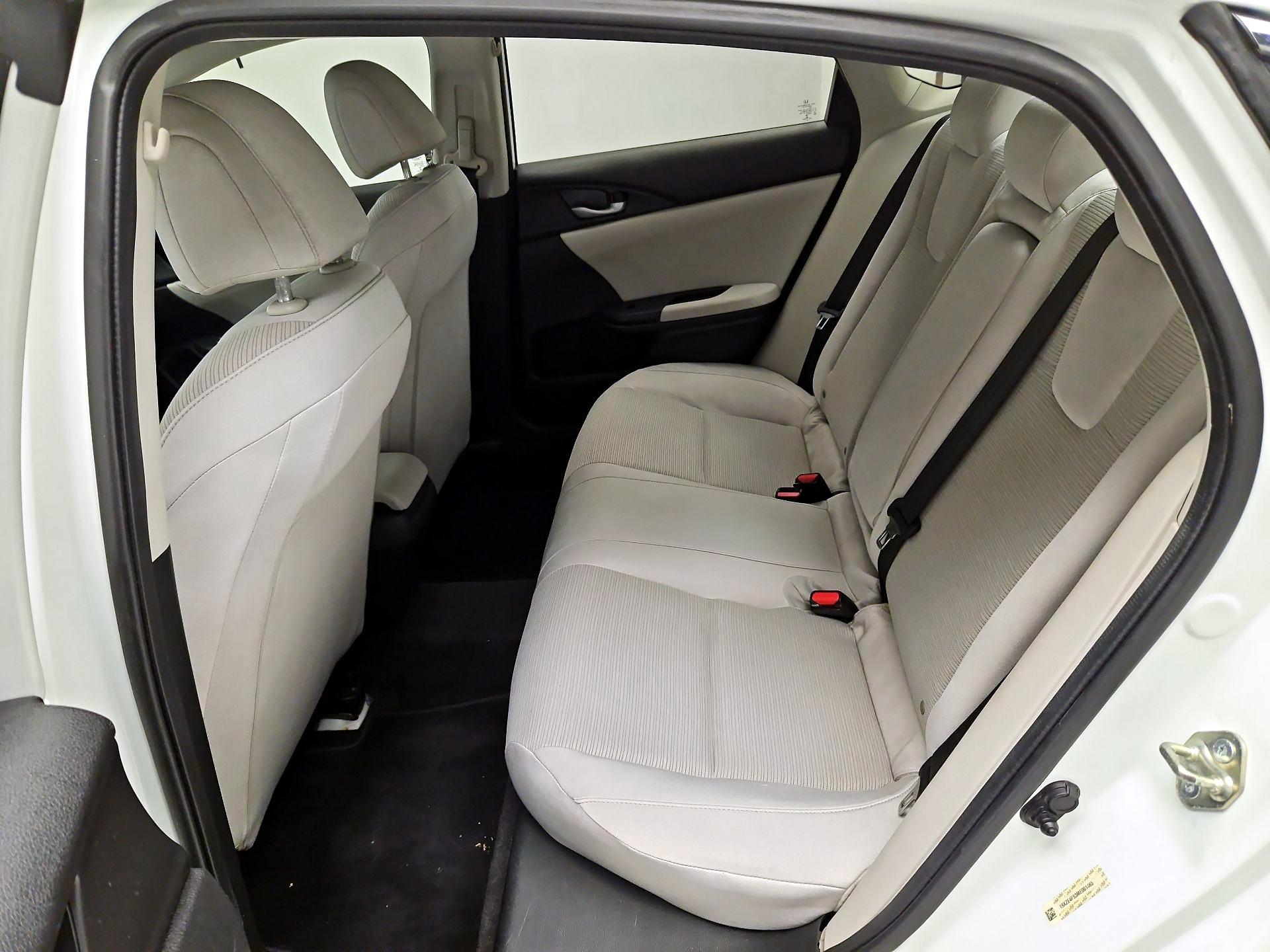 Thumbnail: 2021 Honda Insight - 19