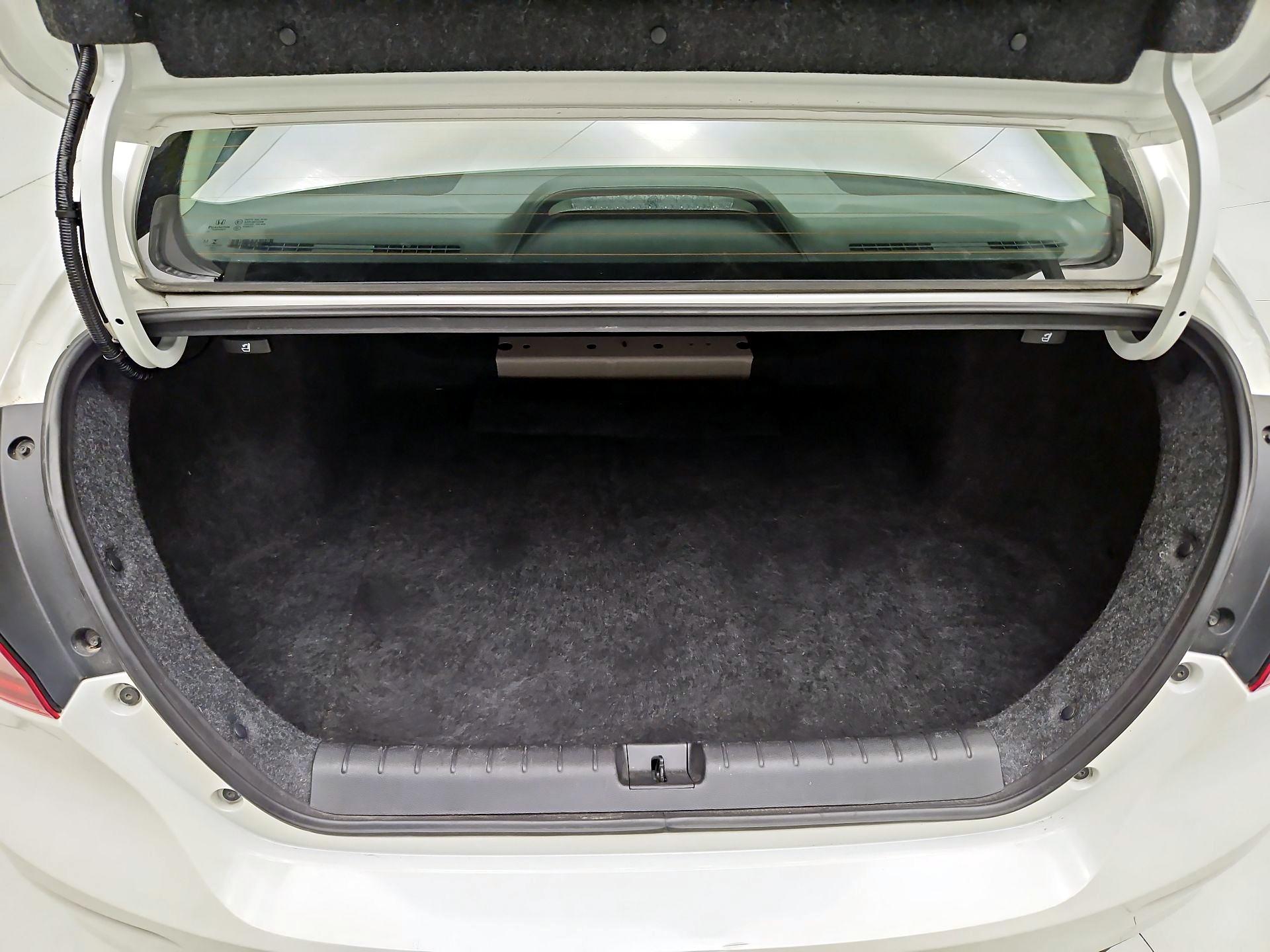 Thumbnail: 2021 Honda Insight - 20