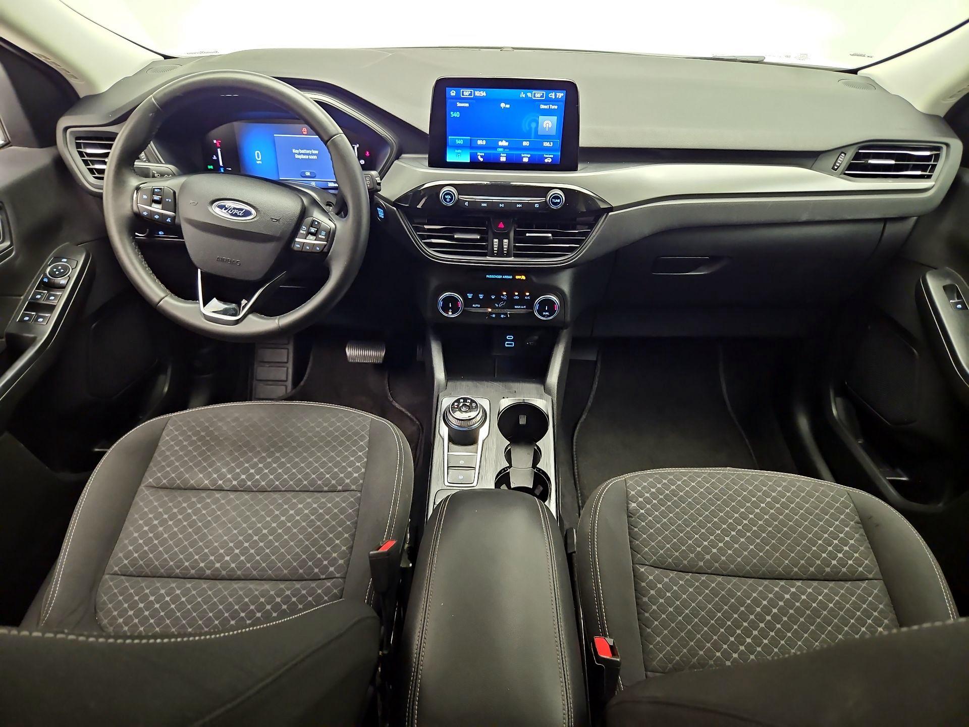 Thumbnail: 2023 Ford Escape - 9