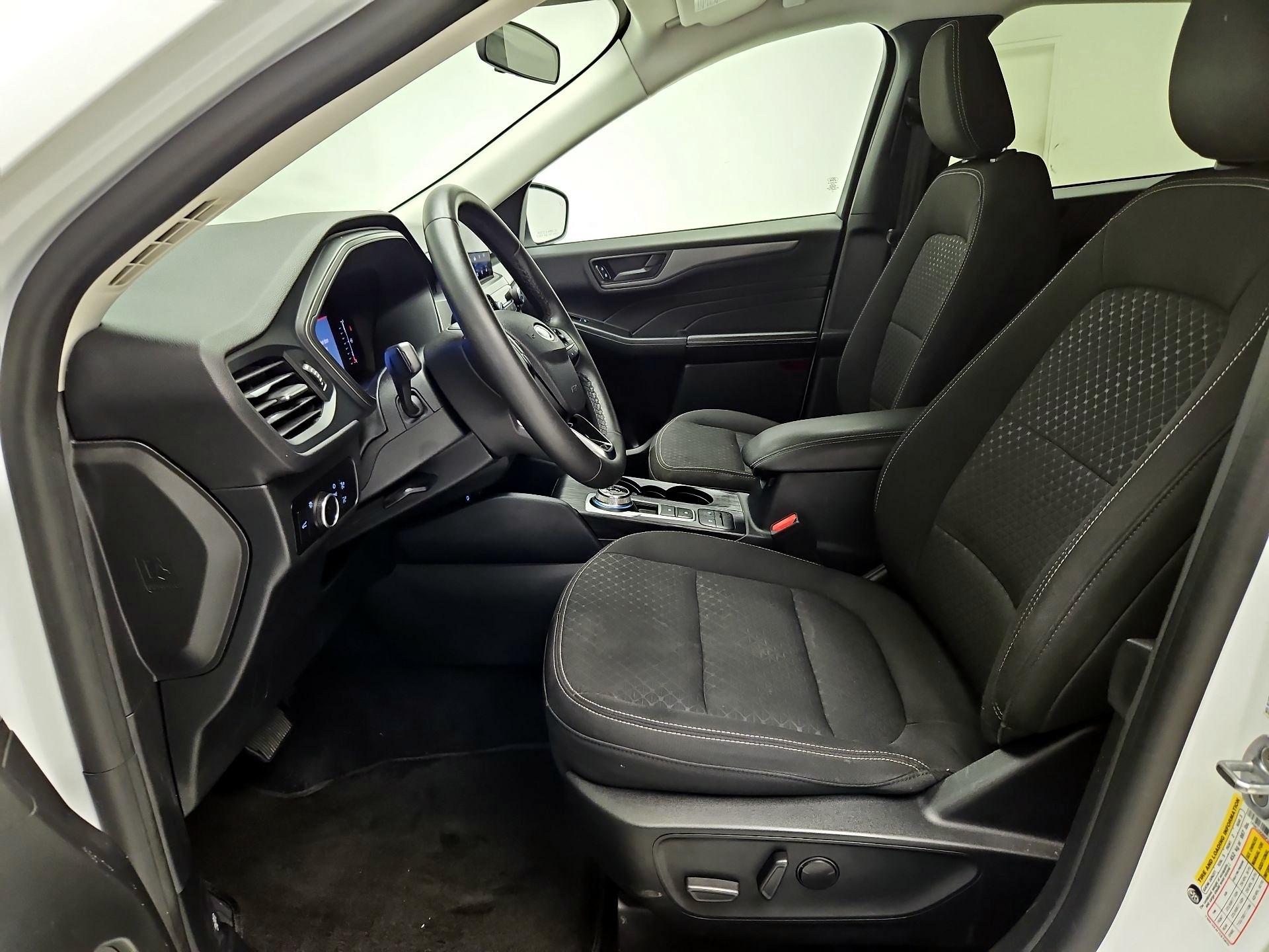 Thumbnail: 2023 Ford Escape - 11