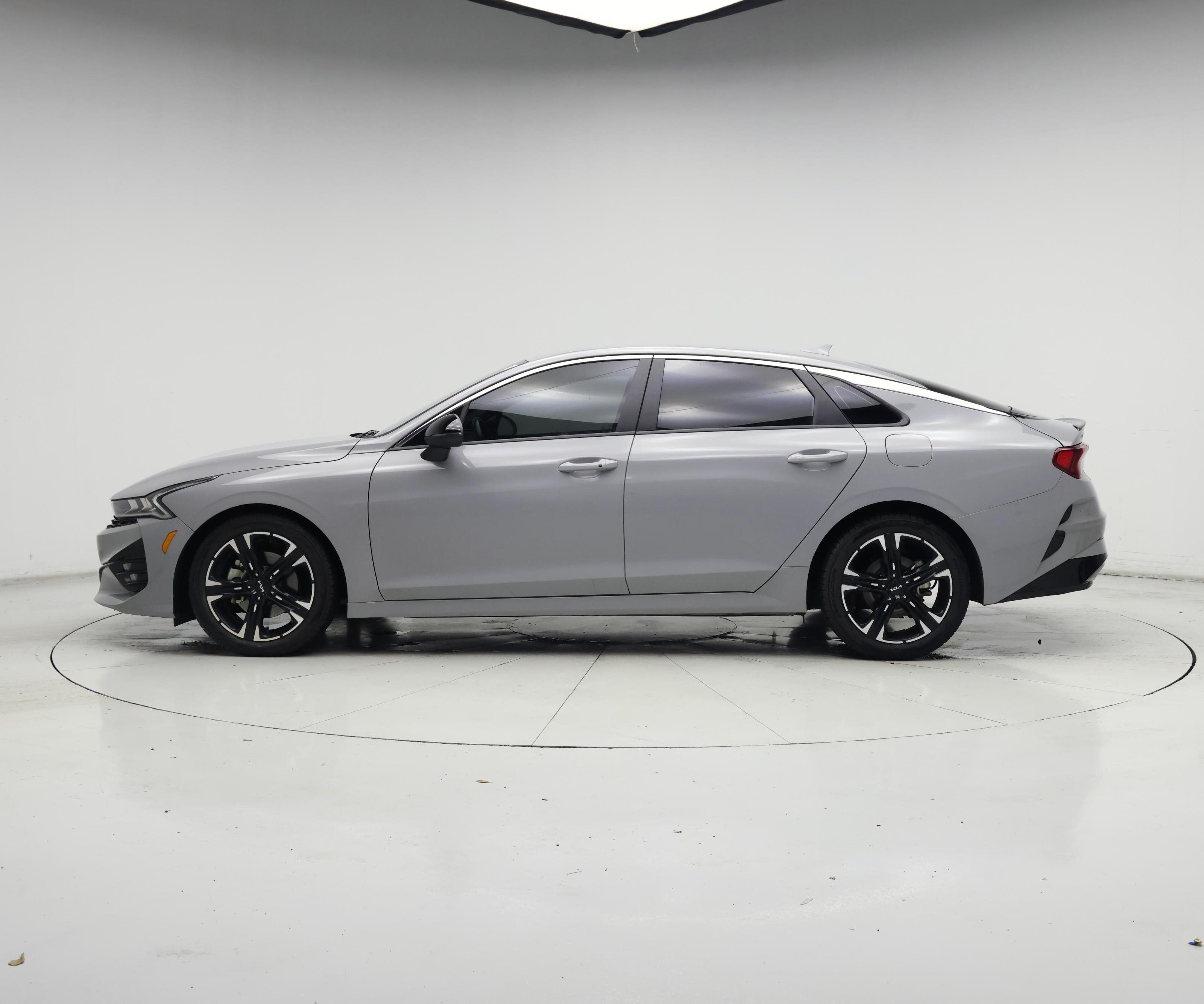 Thumbnail: 2023 Kia K5 - 3