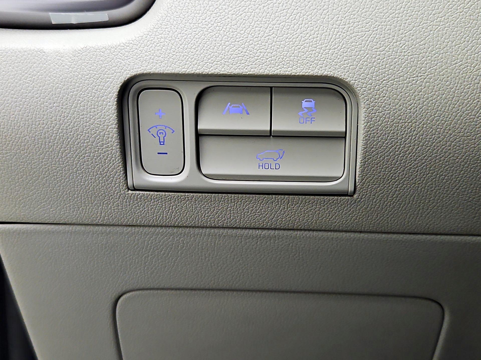 Thumbnail: 2024 Kia Sorento - 13