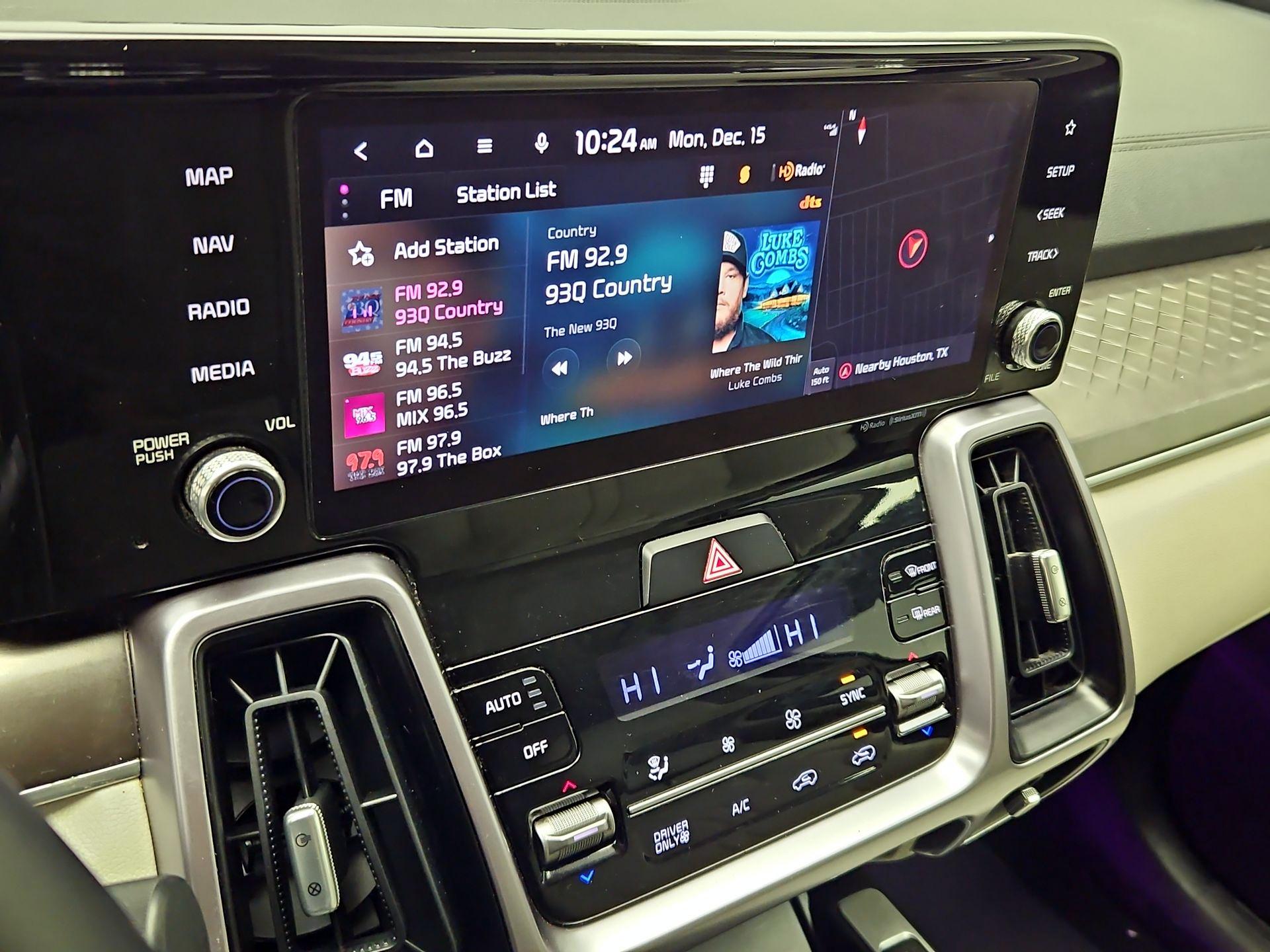 Thumbnail: 2024 Kia Sorento - 16