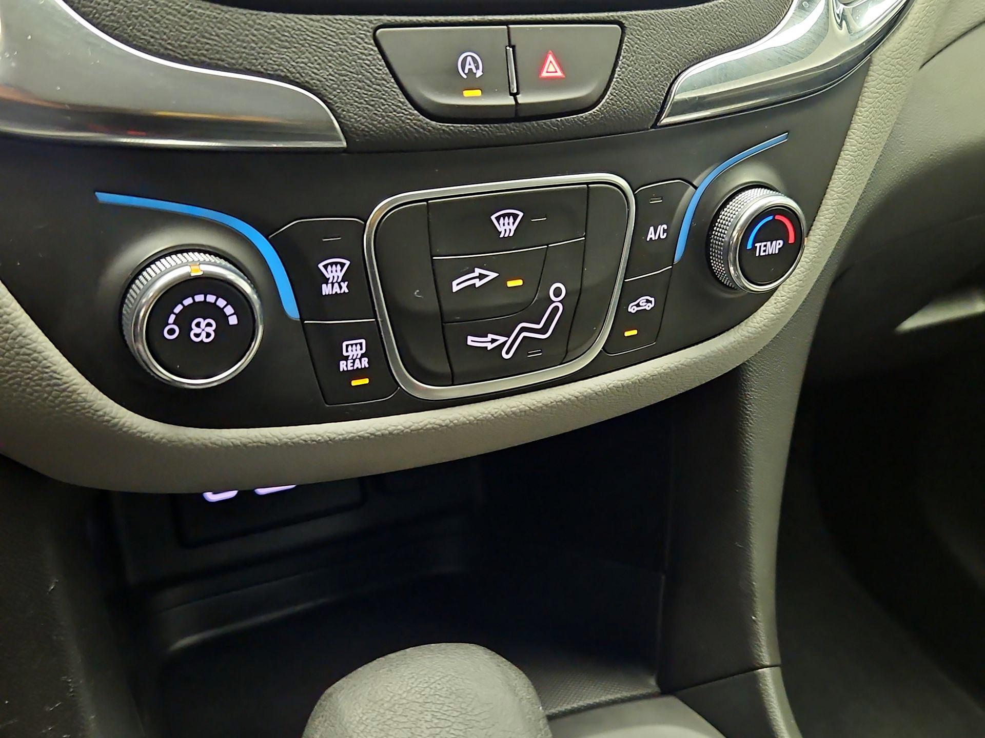 Thumbnail: 2023 Chevrolet Equinox - 16