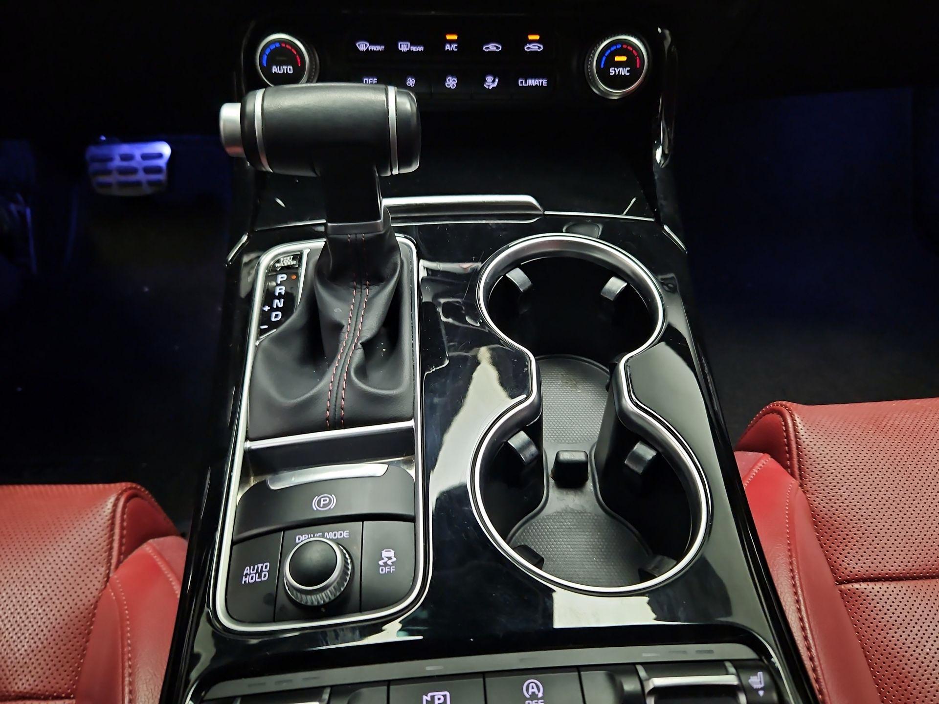 Thumbnail: 2022 Kia Stinger - 18