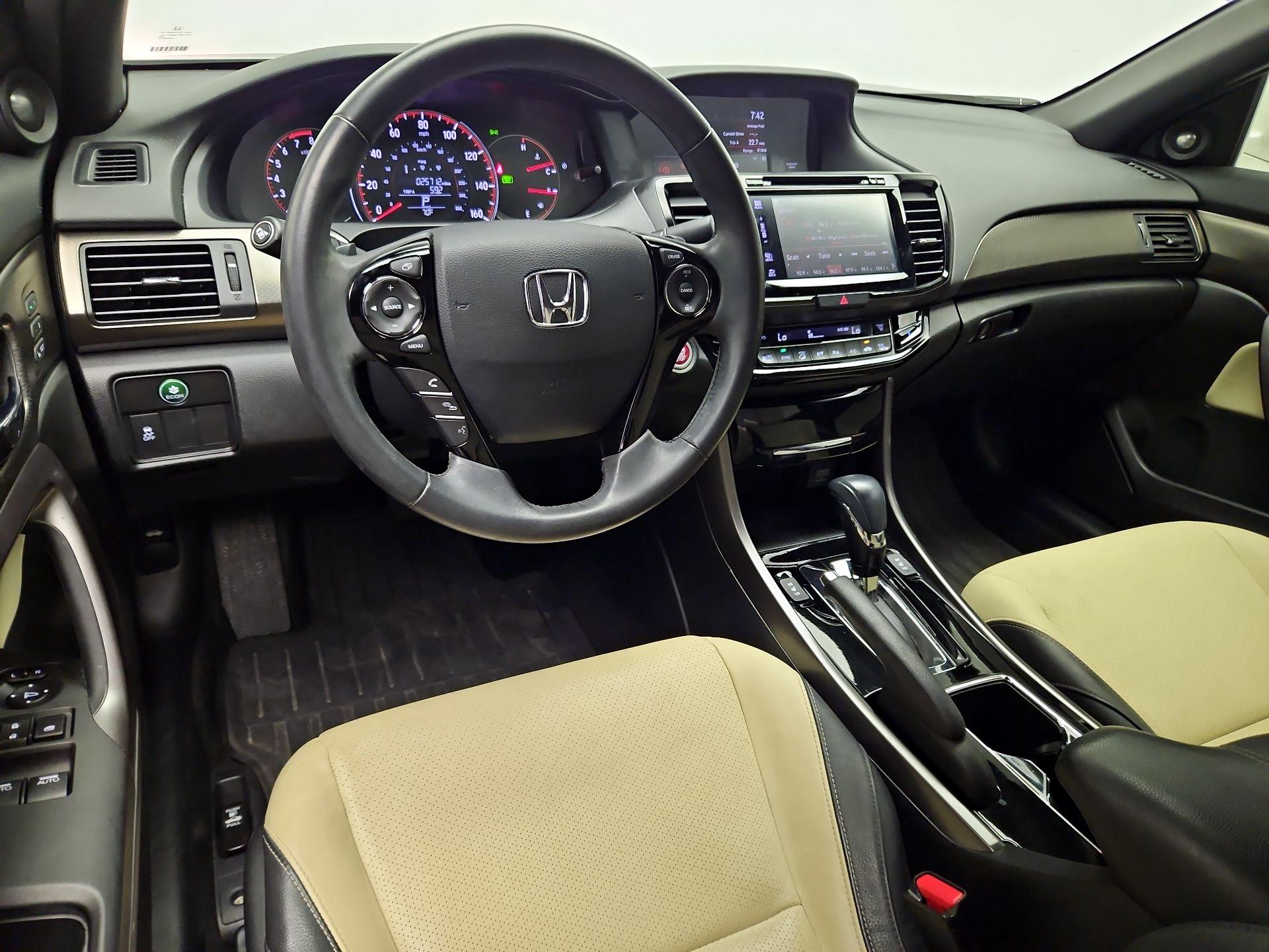 Thumbnail: 2016 Honda Accord - 9