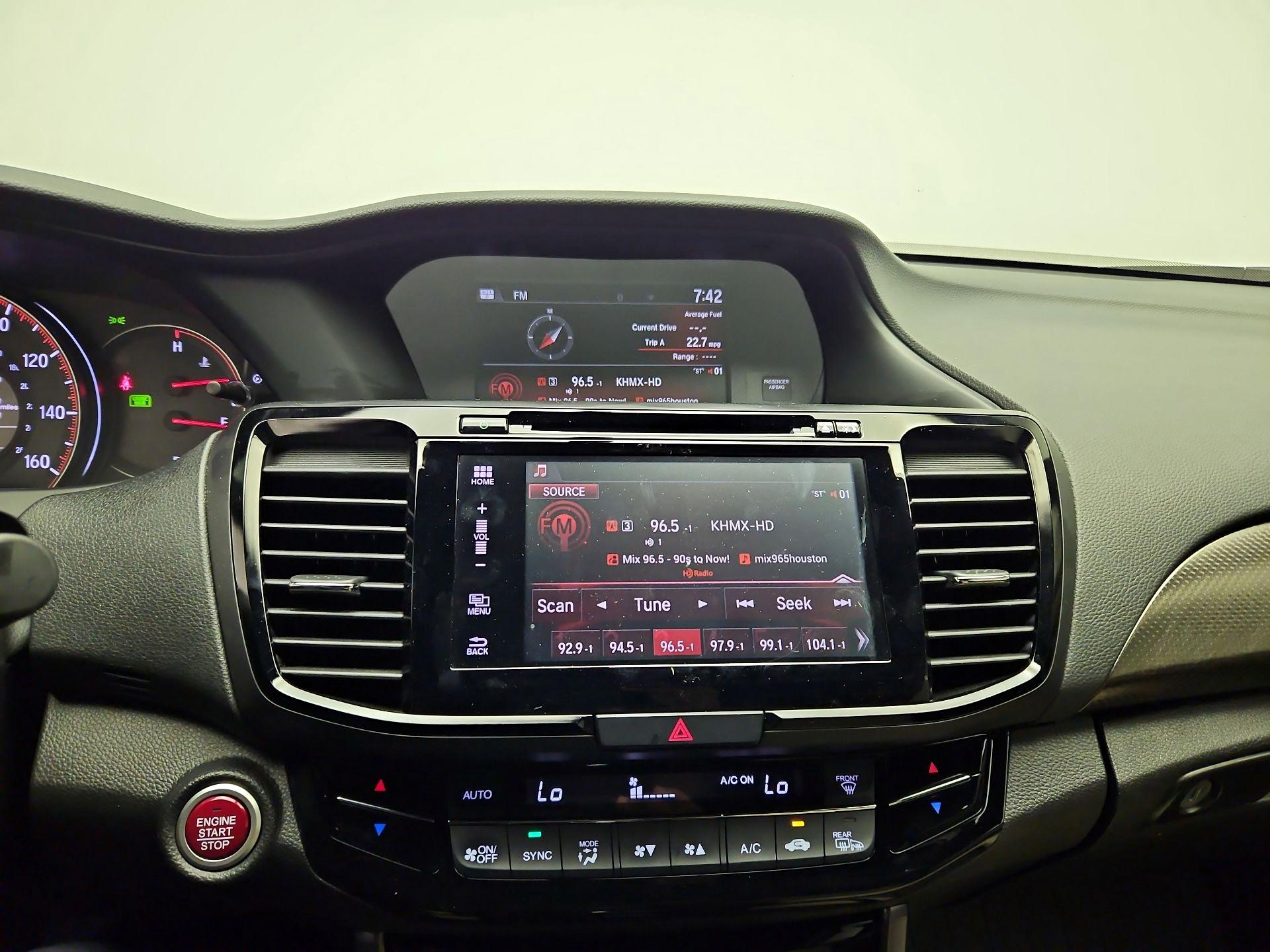 Thumbnail: 2016 Honda Accord - 14