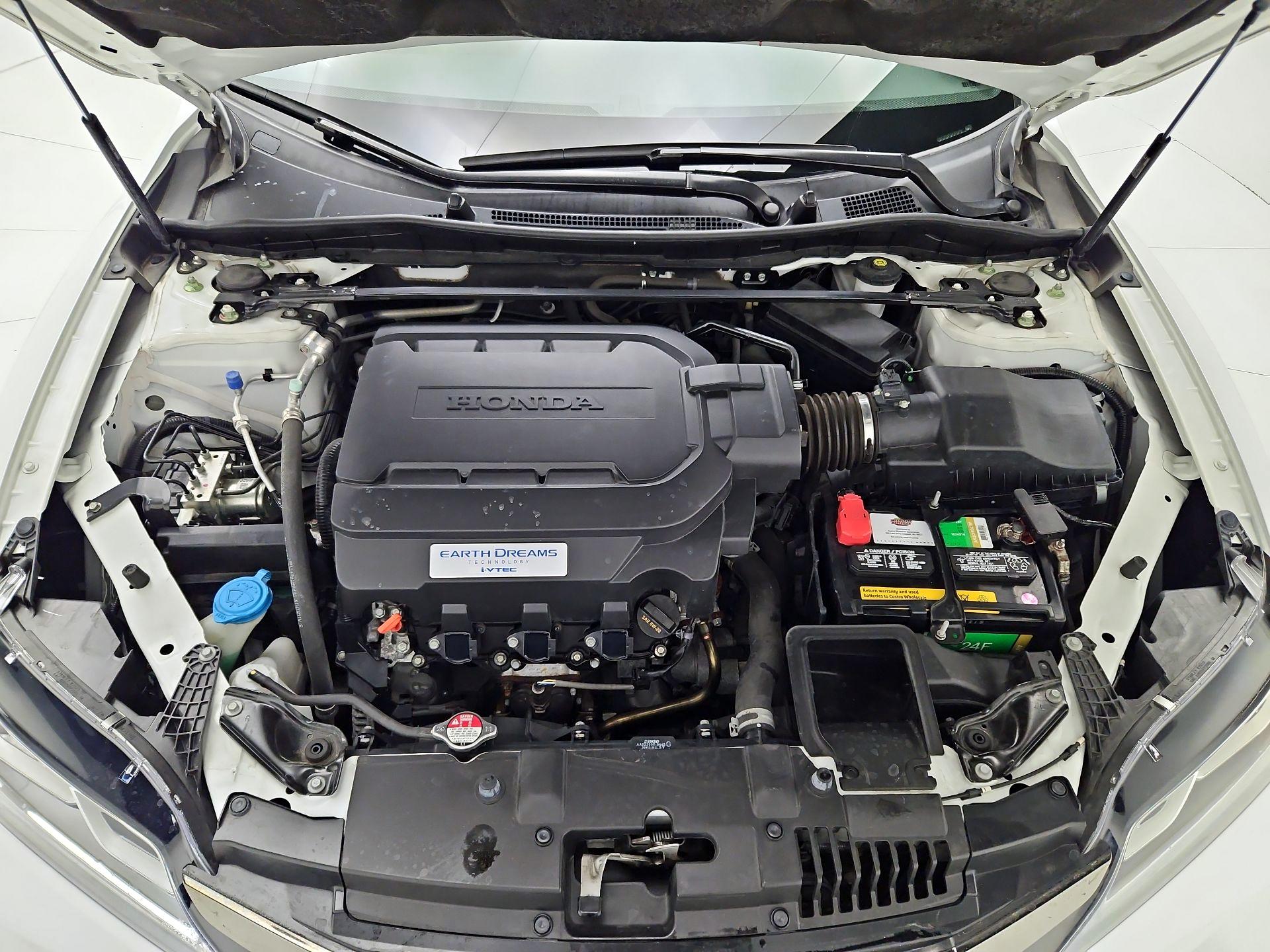 Thumbnail: 2016 Honda Accord - 18